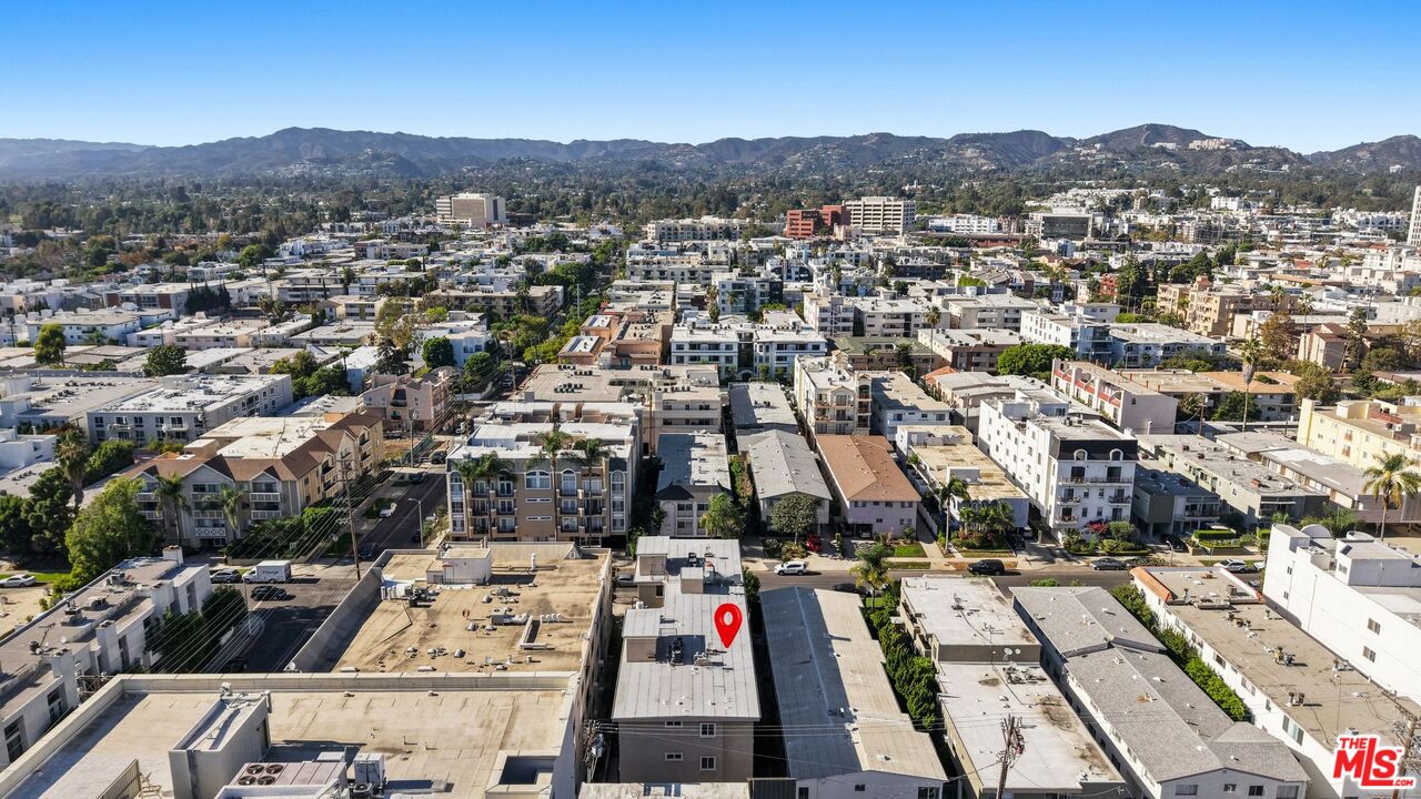 11848 Goshen Ave Unit: 402