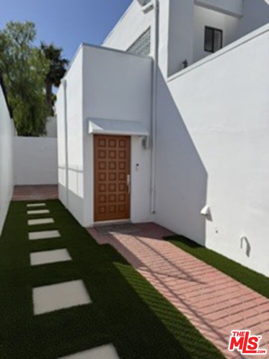 29221 Heathercliff Rd Unit: 4