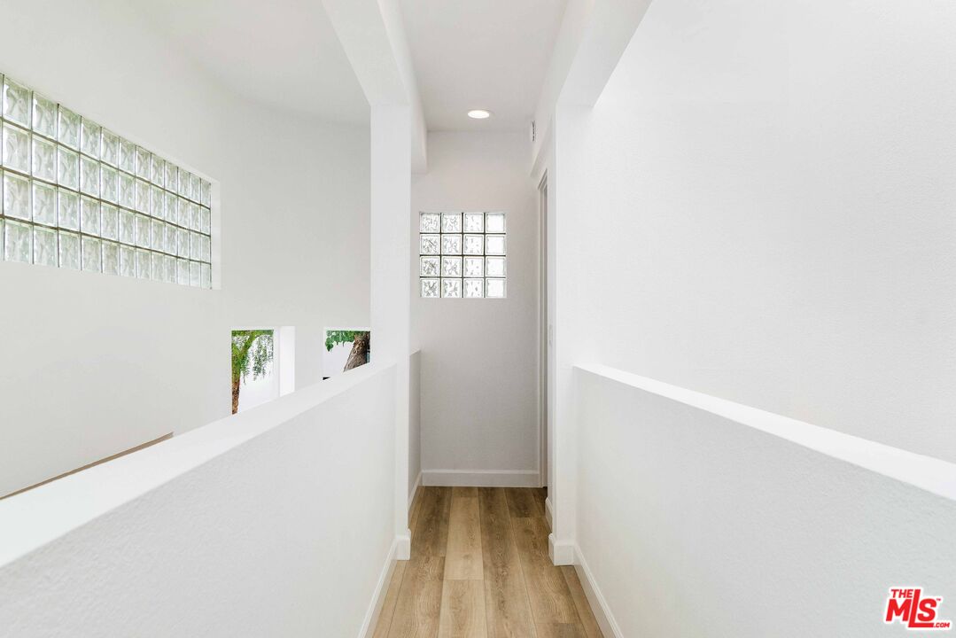 29221 Heathercliff Rd Unit: 4