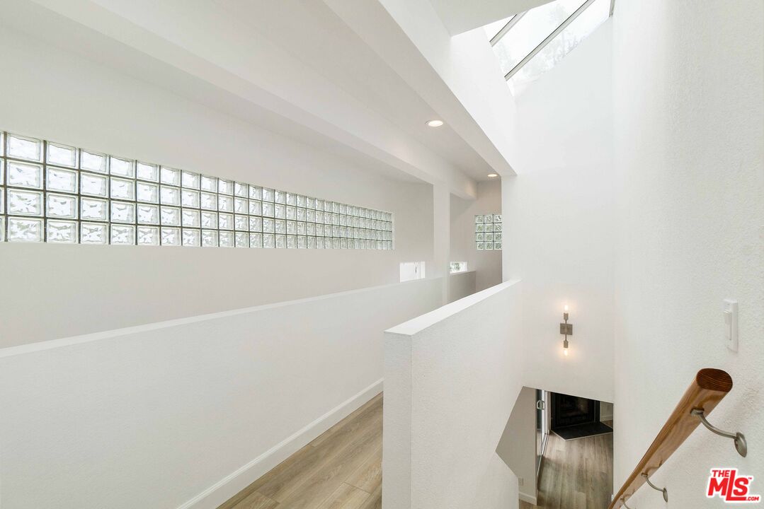 29221 Heathercliff Rd Unit: 4
