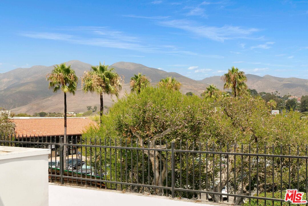 29221 Heathercliff Rd Unit: 4
