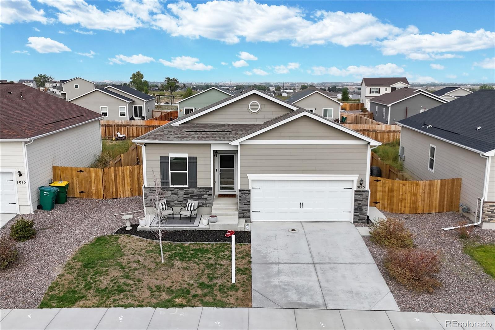1025 Payton Avenue