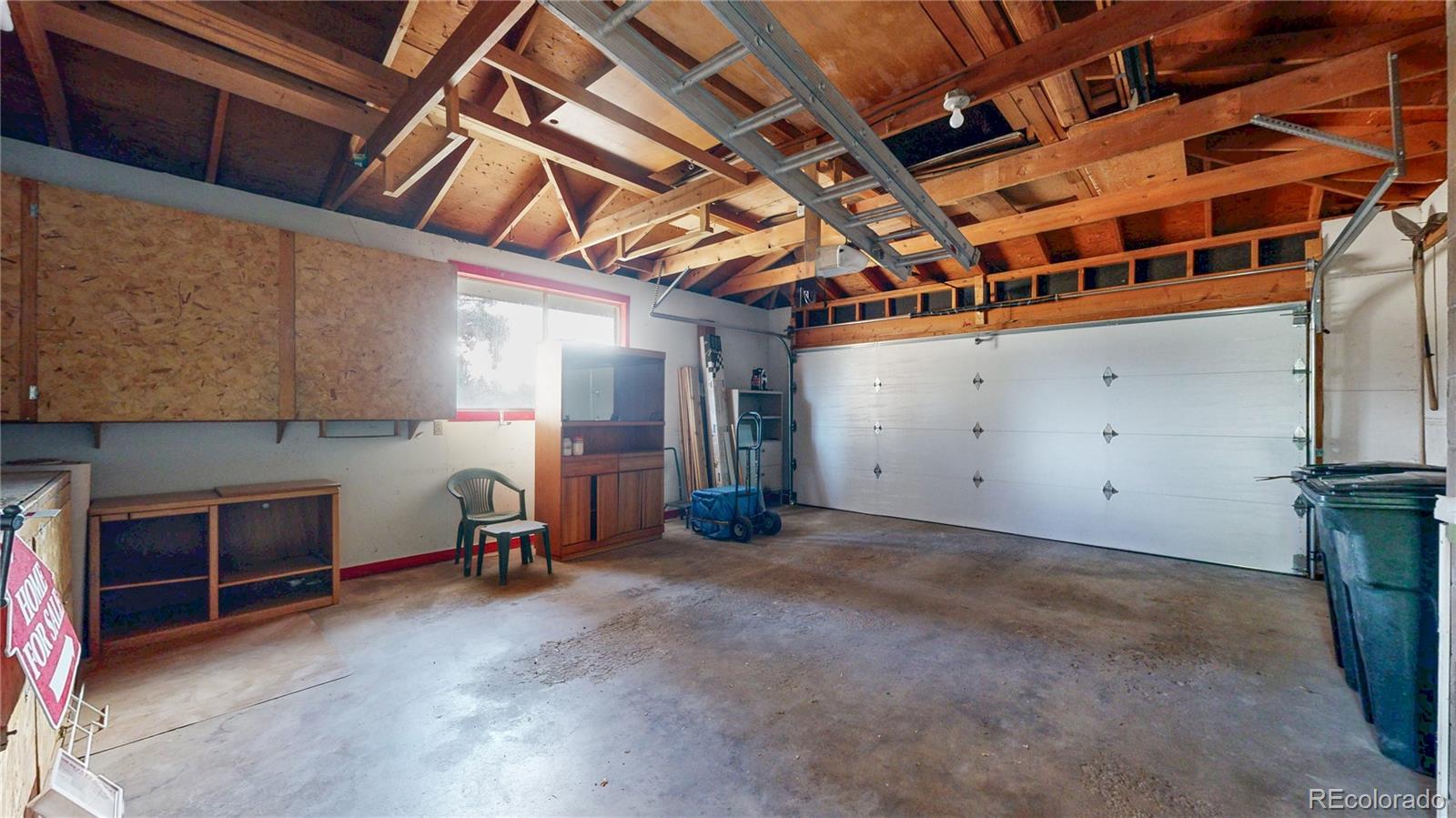 8041 Oak Street