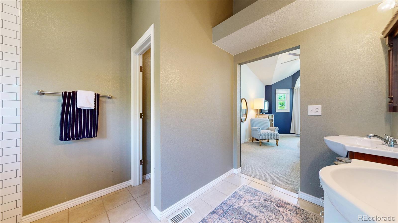 982 E 130th Circle