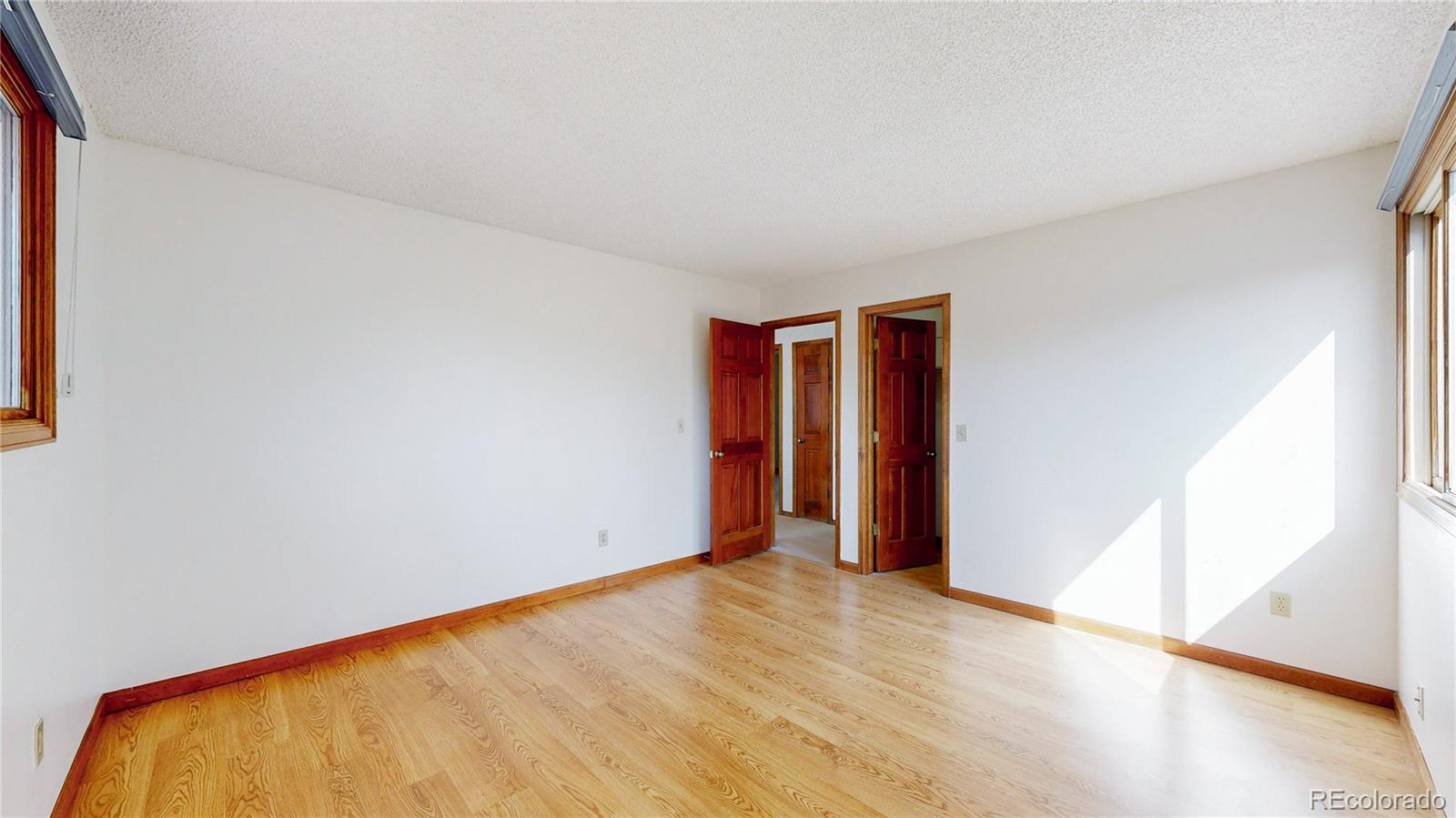 941 E 130th Circle
