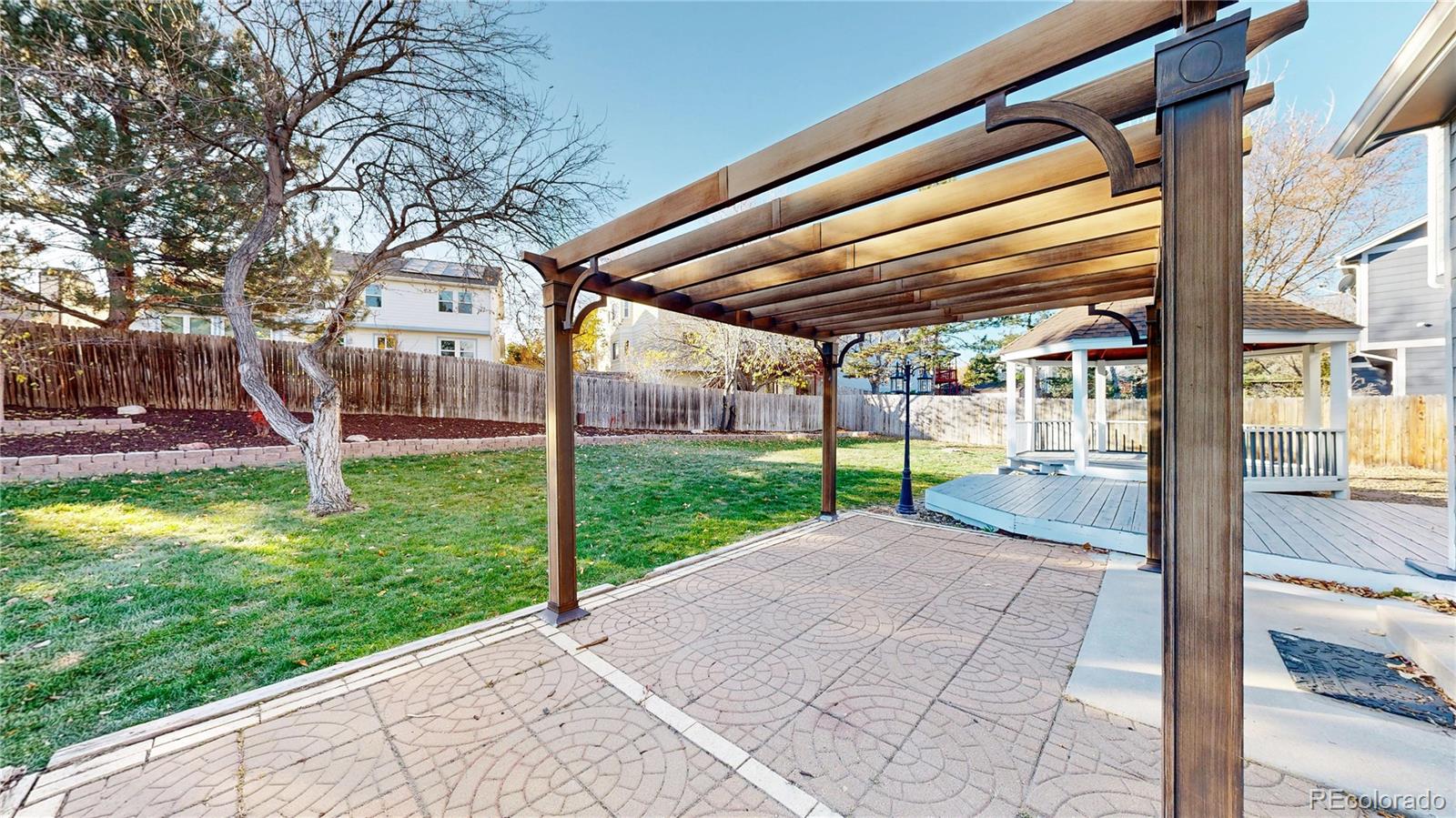 978 E 132nd Drive