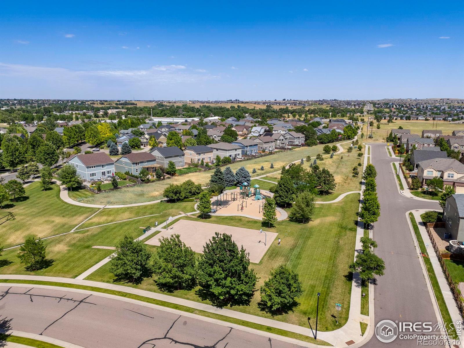 1004 Sumner Court