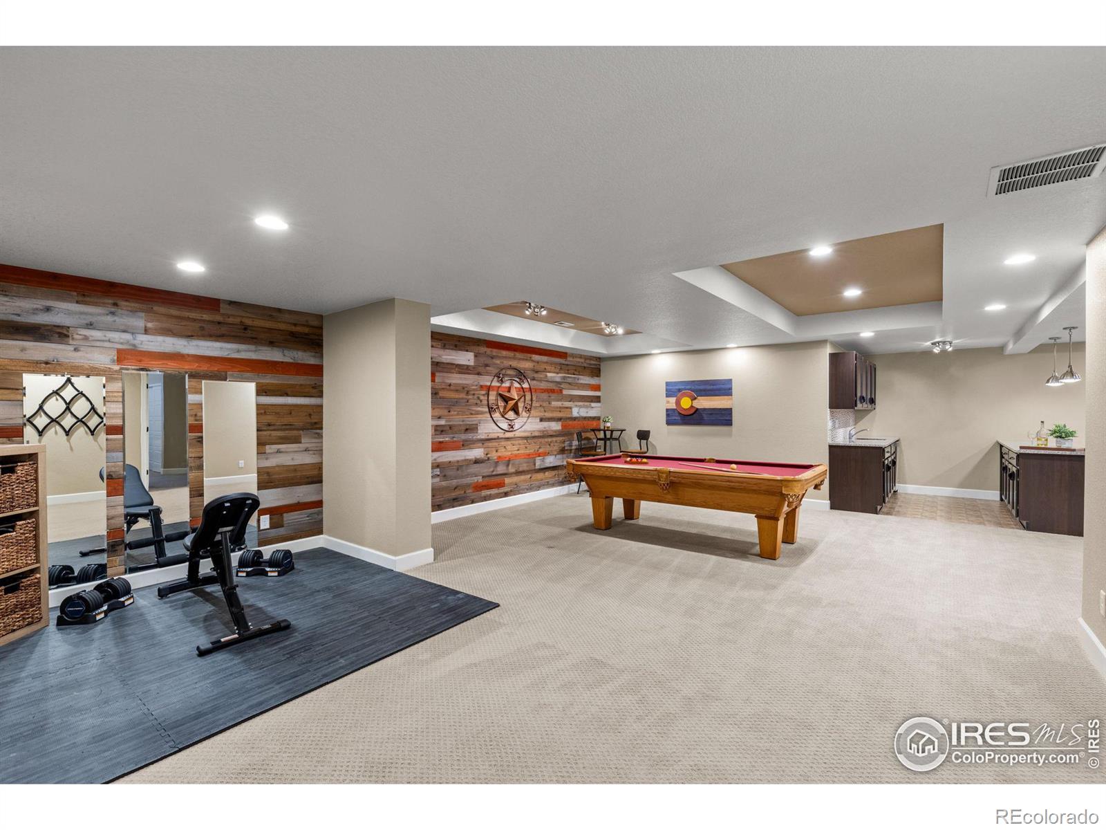 1004 Sumner Court