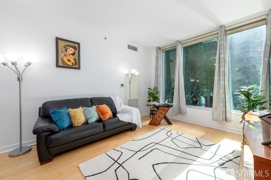 318 Spear Street # 3G