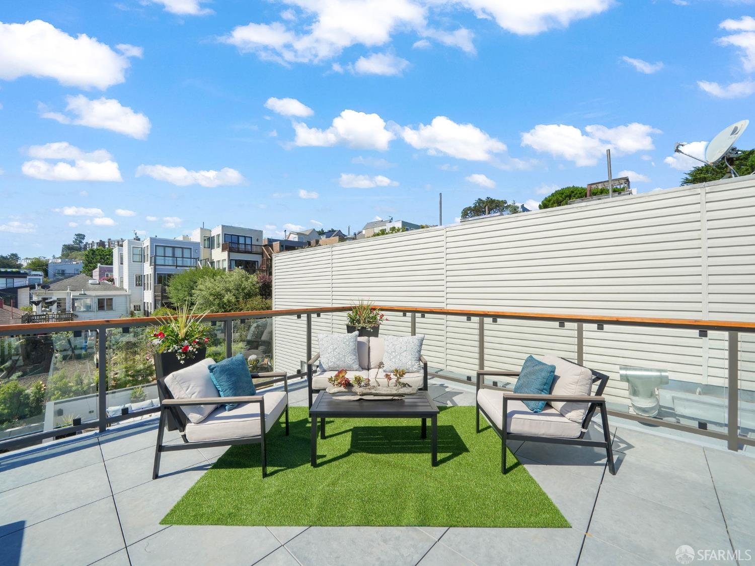 755 Duncan Street