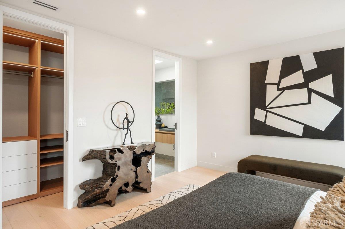 1101 Sloat Boulevard