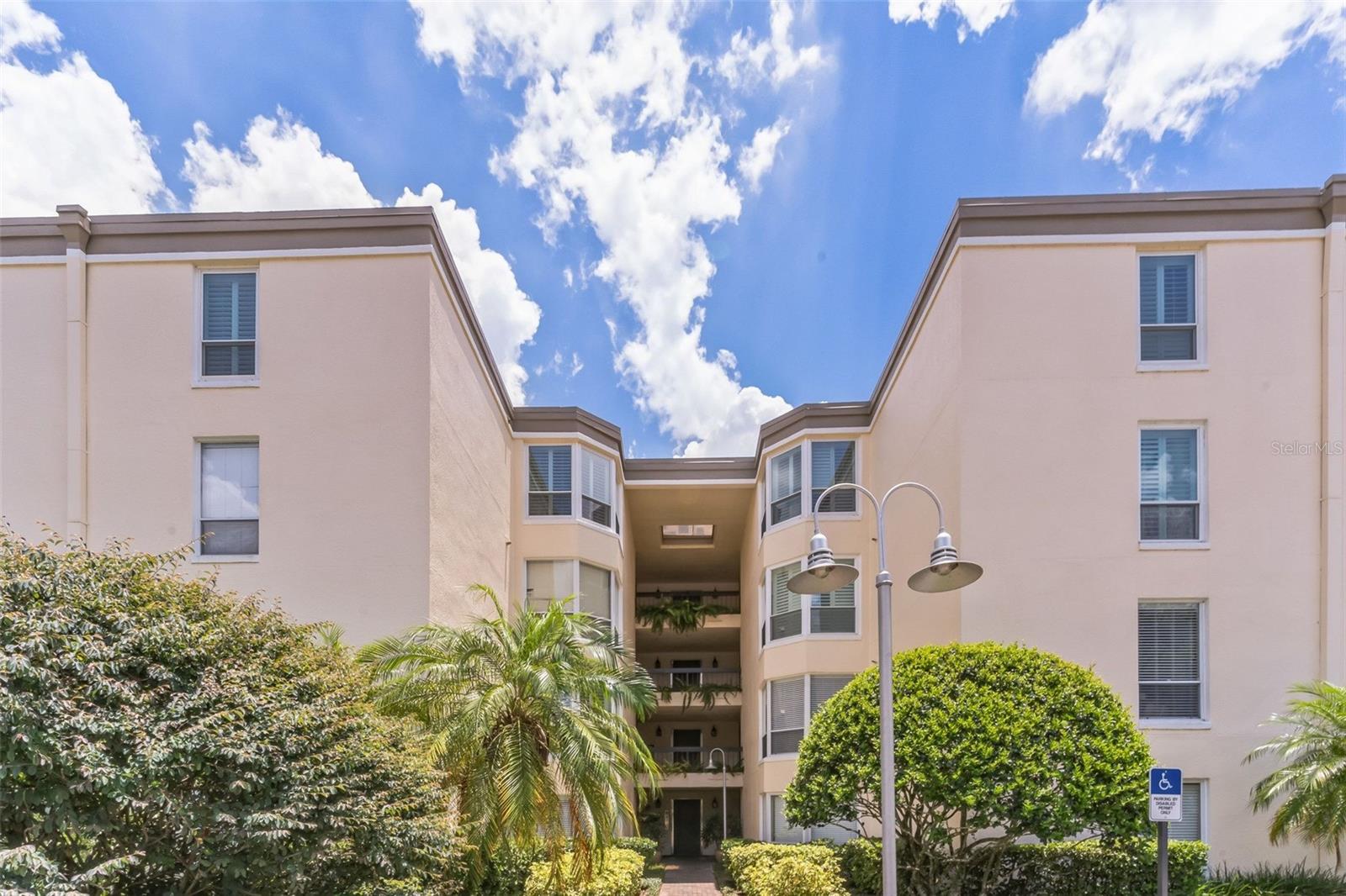 202 QUAYSIDE CIR #201