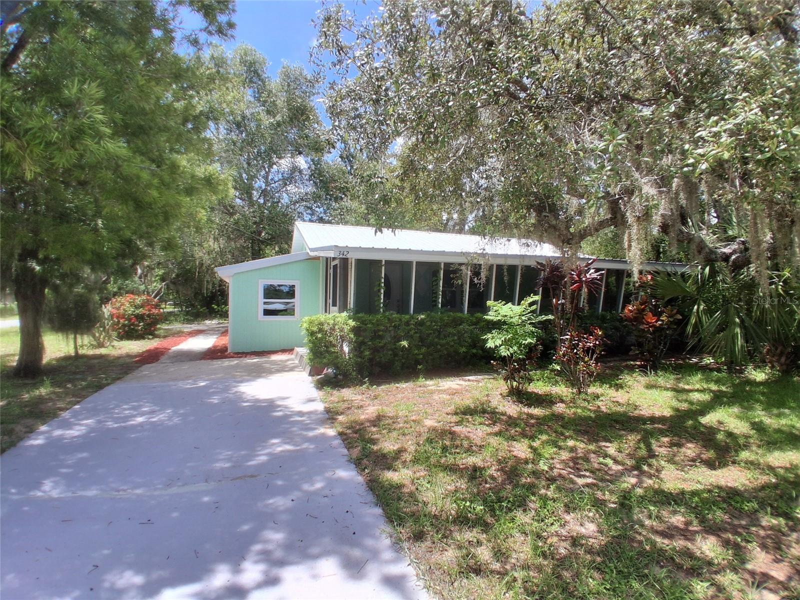 342 HIBISCUS DR
