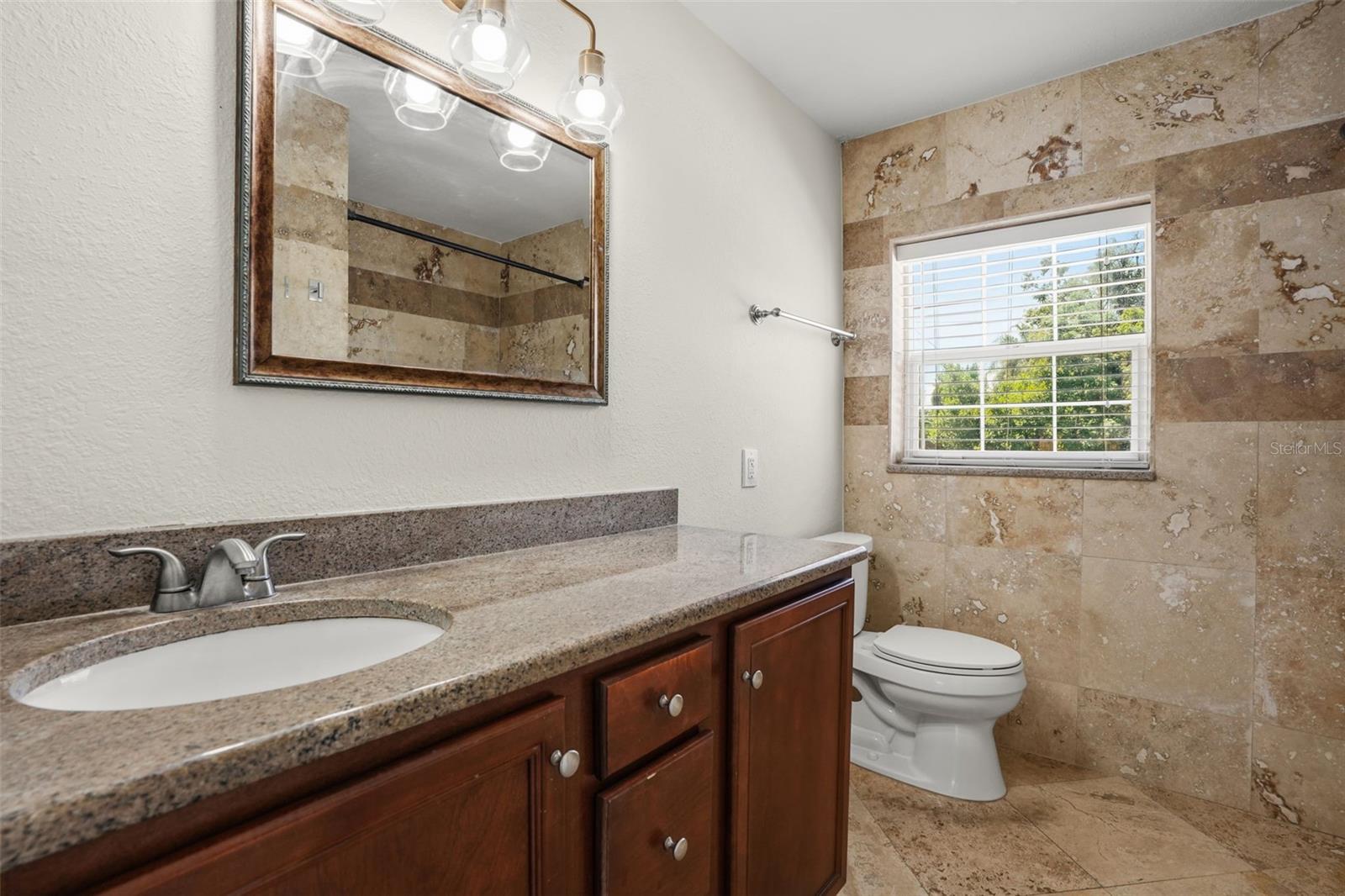 2803 RIDDLE DR