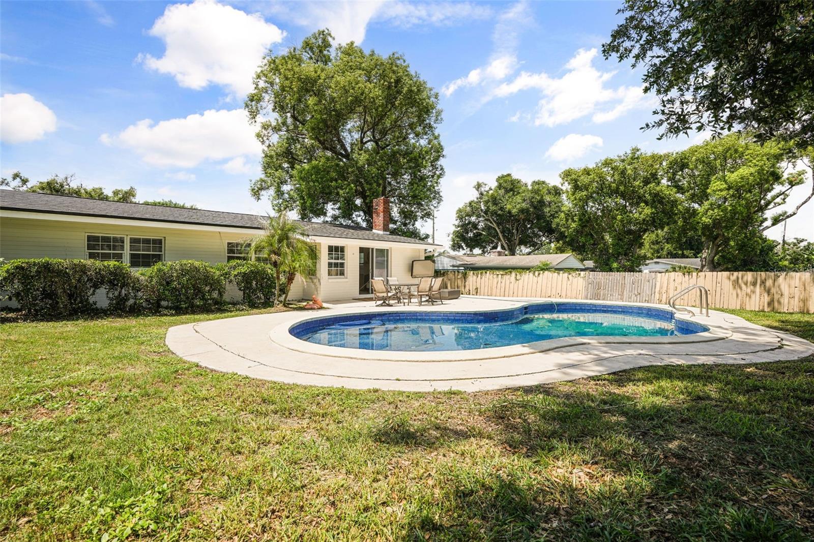 2803 RIDDLE DR