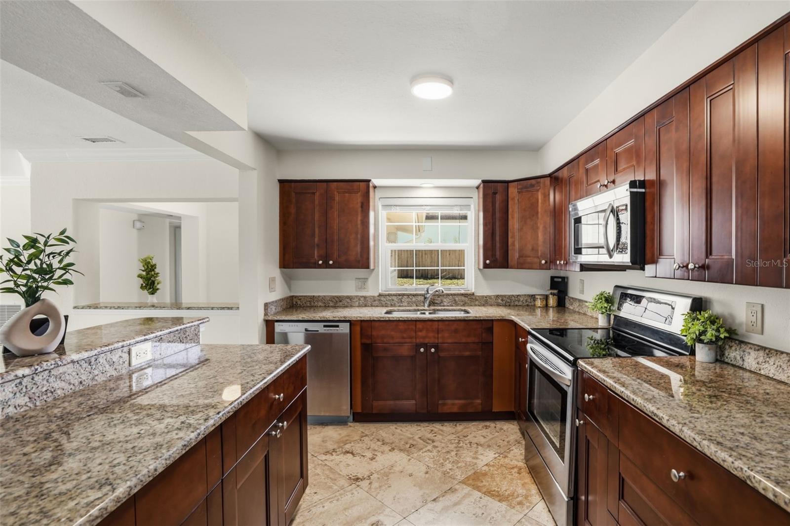 2803 RIDDLE DR