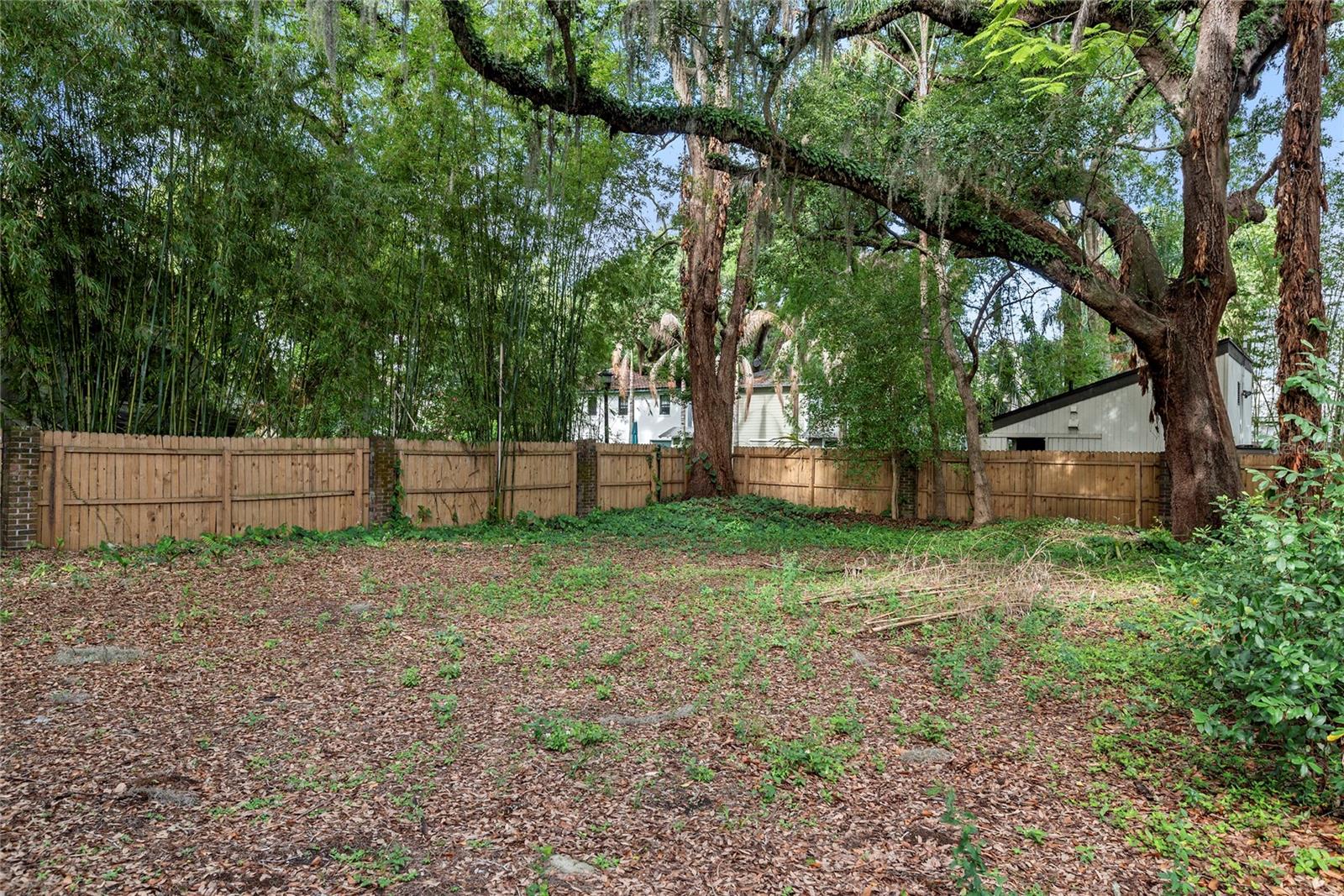 522 S OSCEOLA AVE