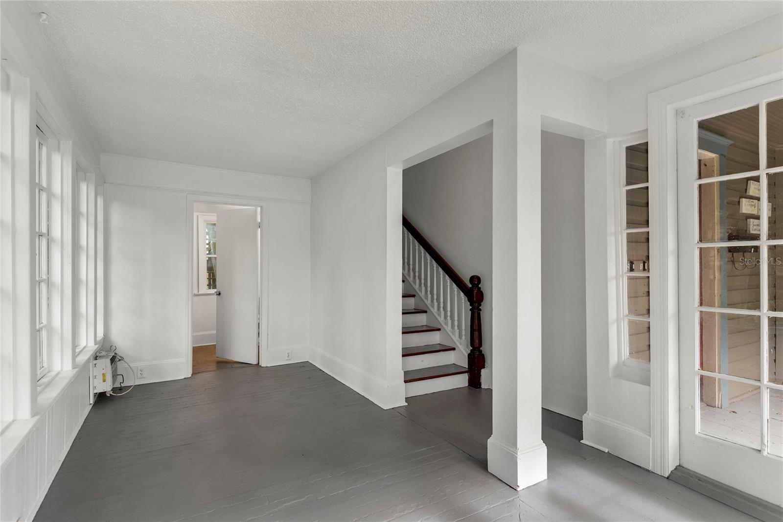 522 S OSCEOLA AVE
