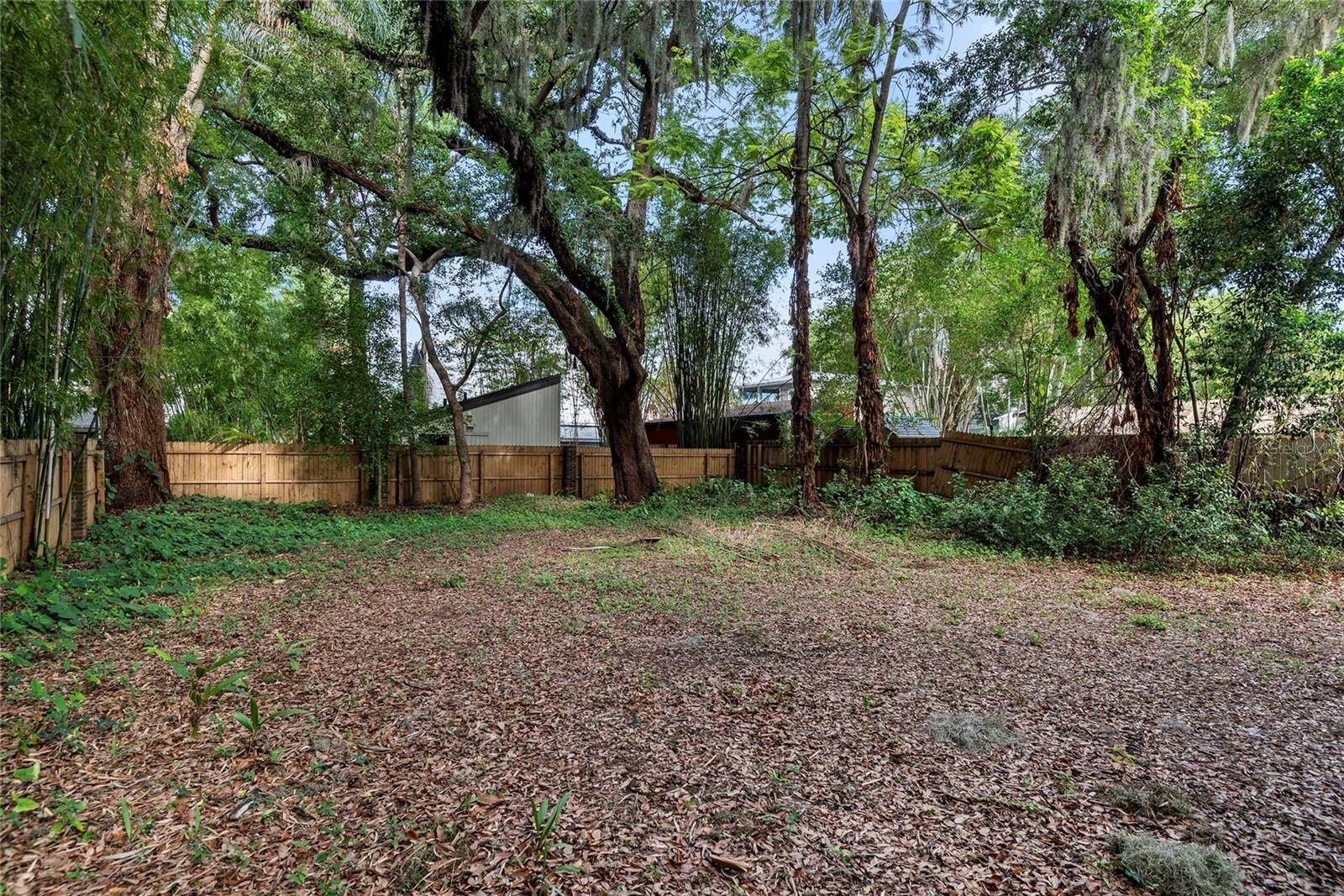 522 S OSCEOLA AVE