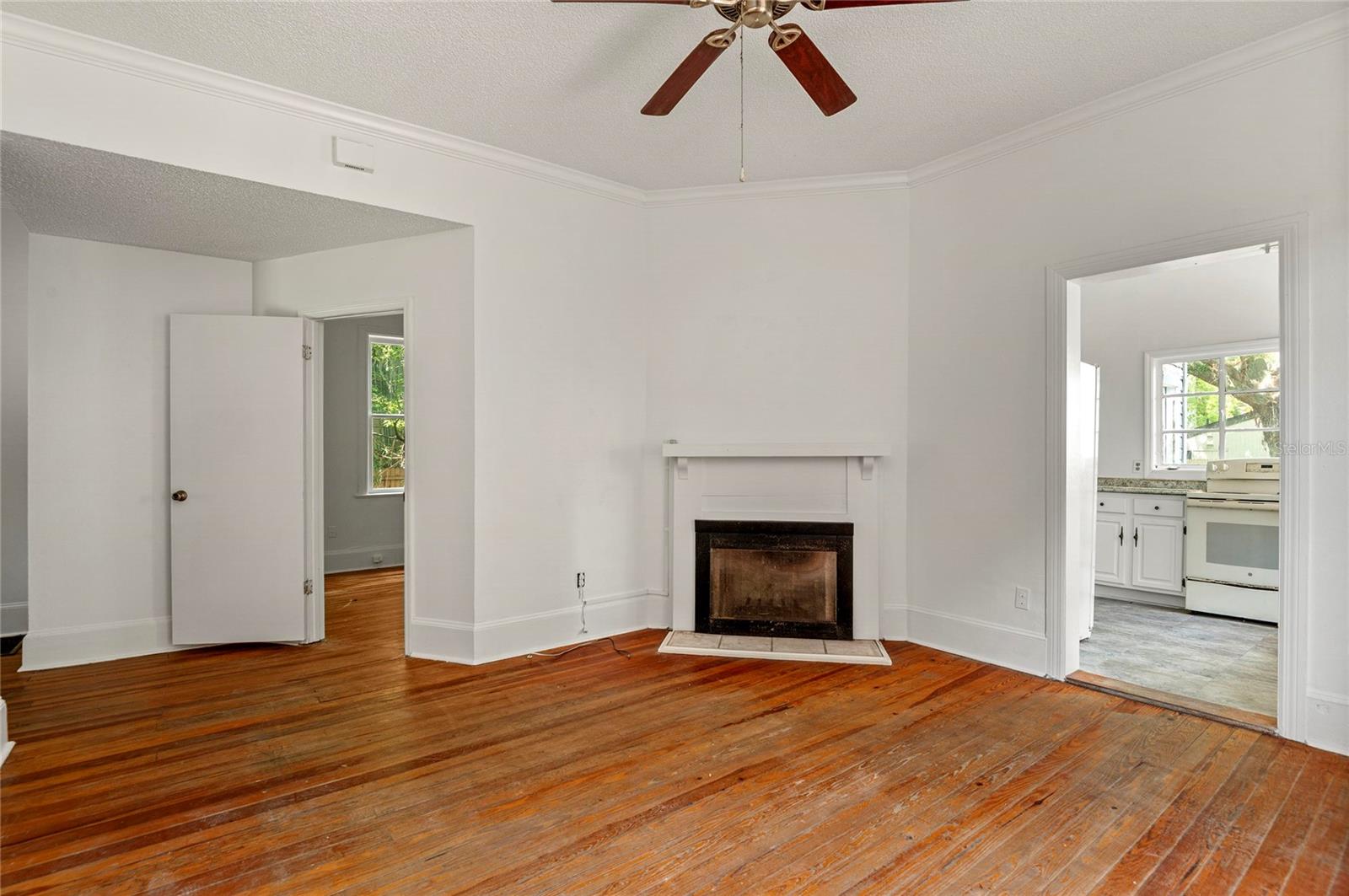 522 S OSCEOLA AVE