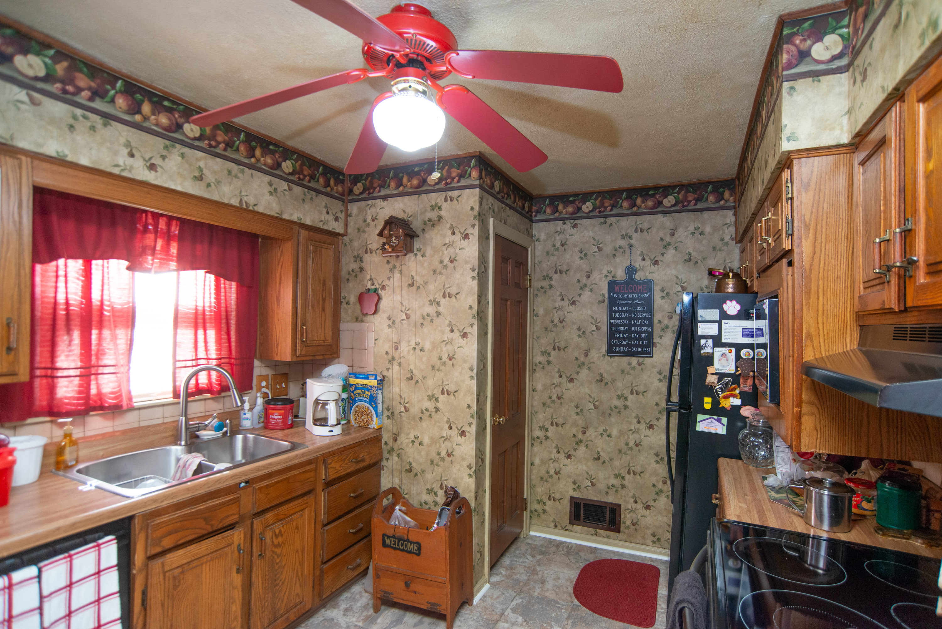 2905 N Warman Avenue