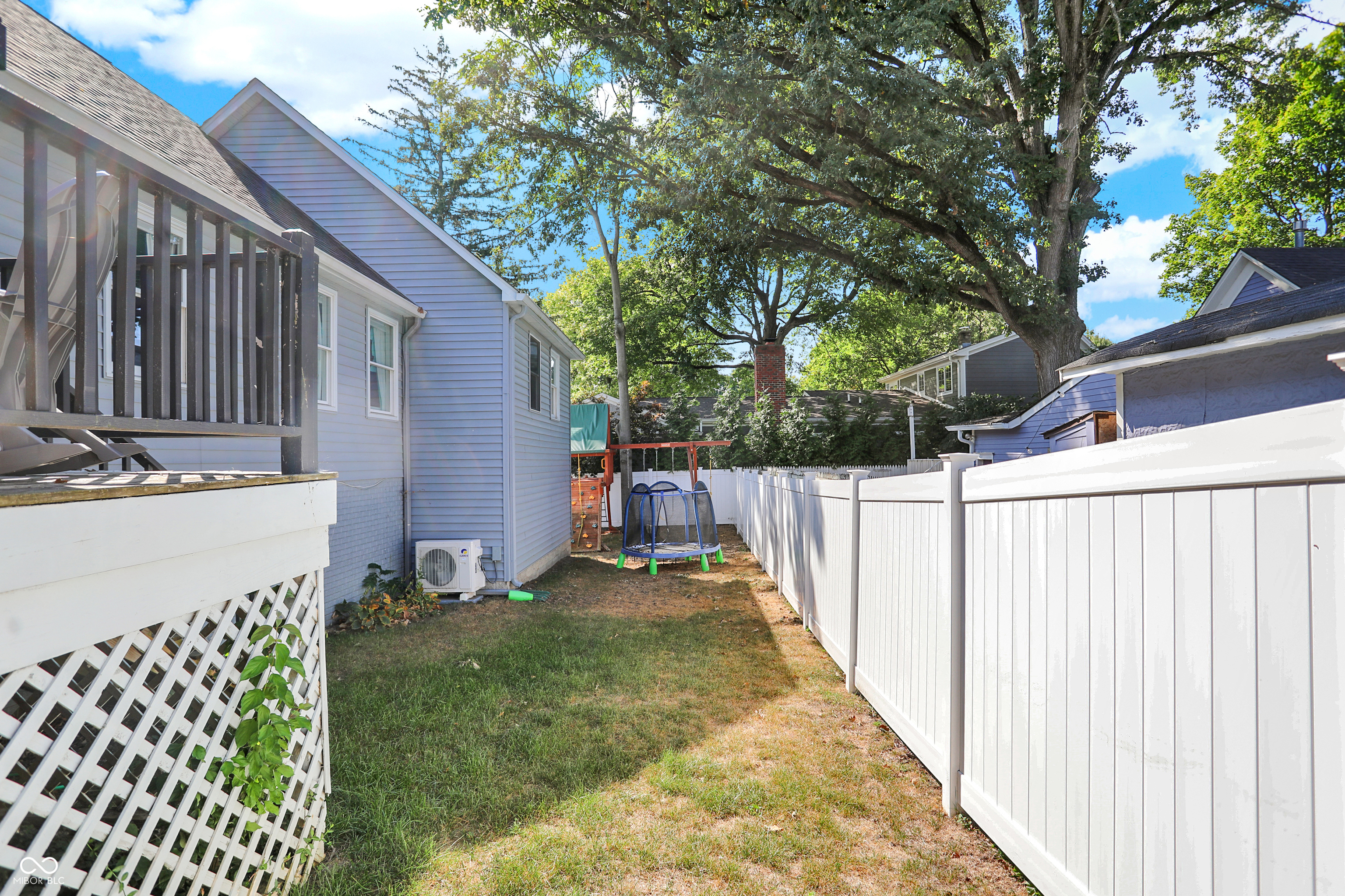 140 N 1st Street
