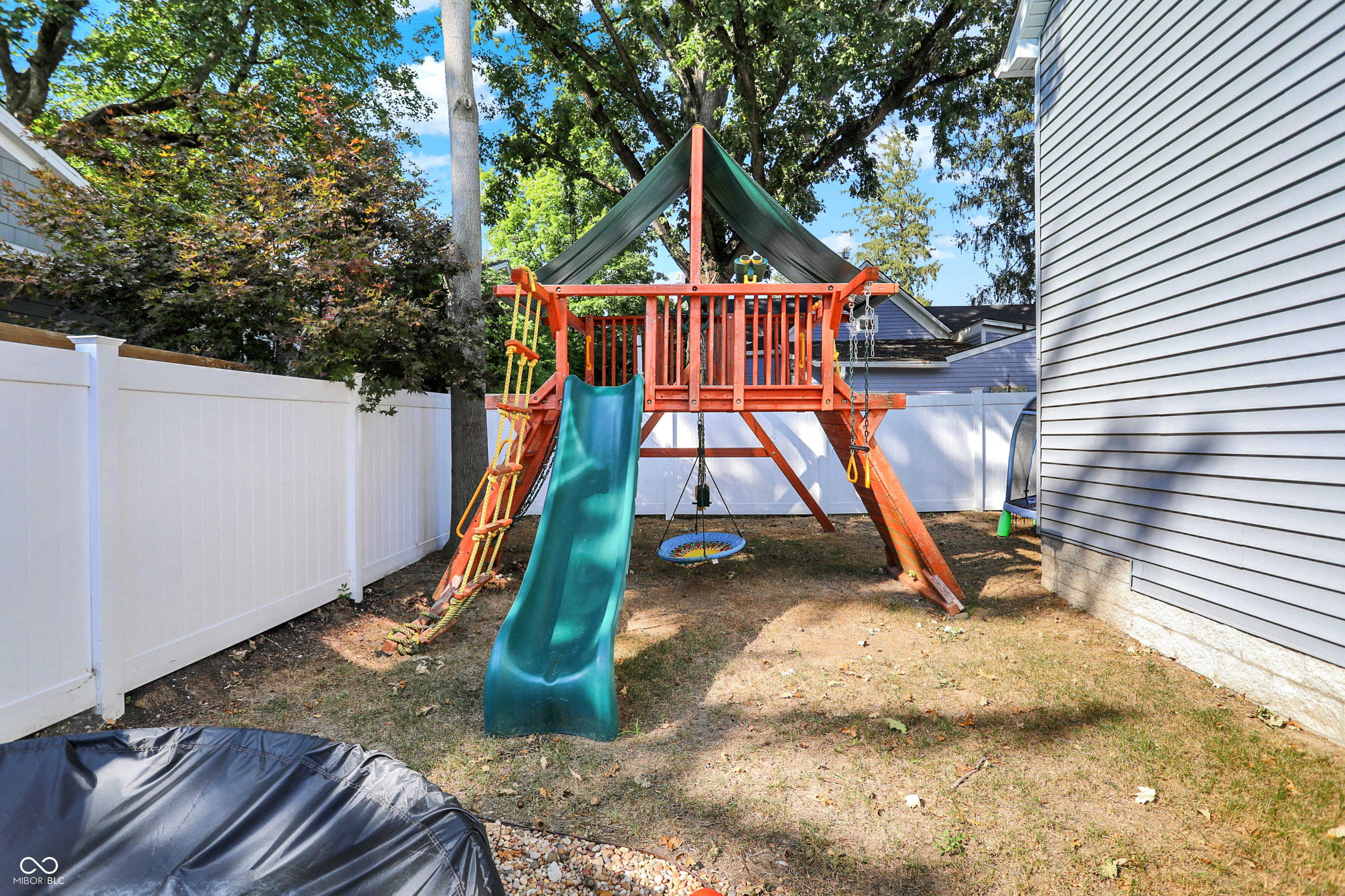 140 N 1st Street