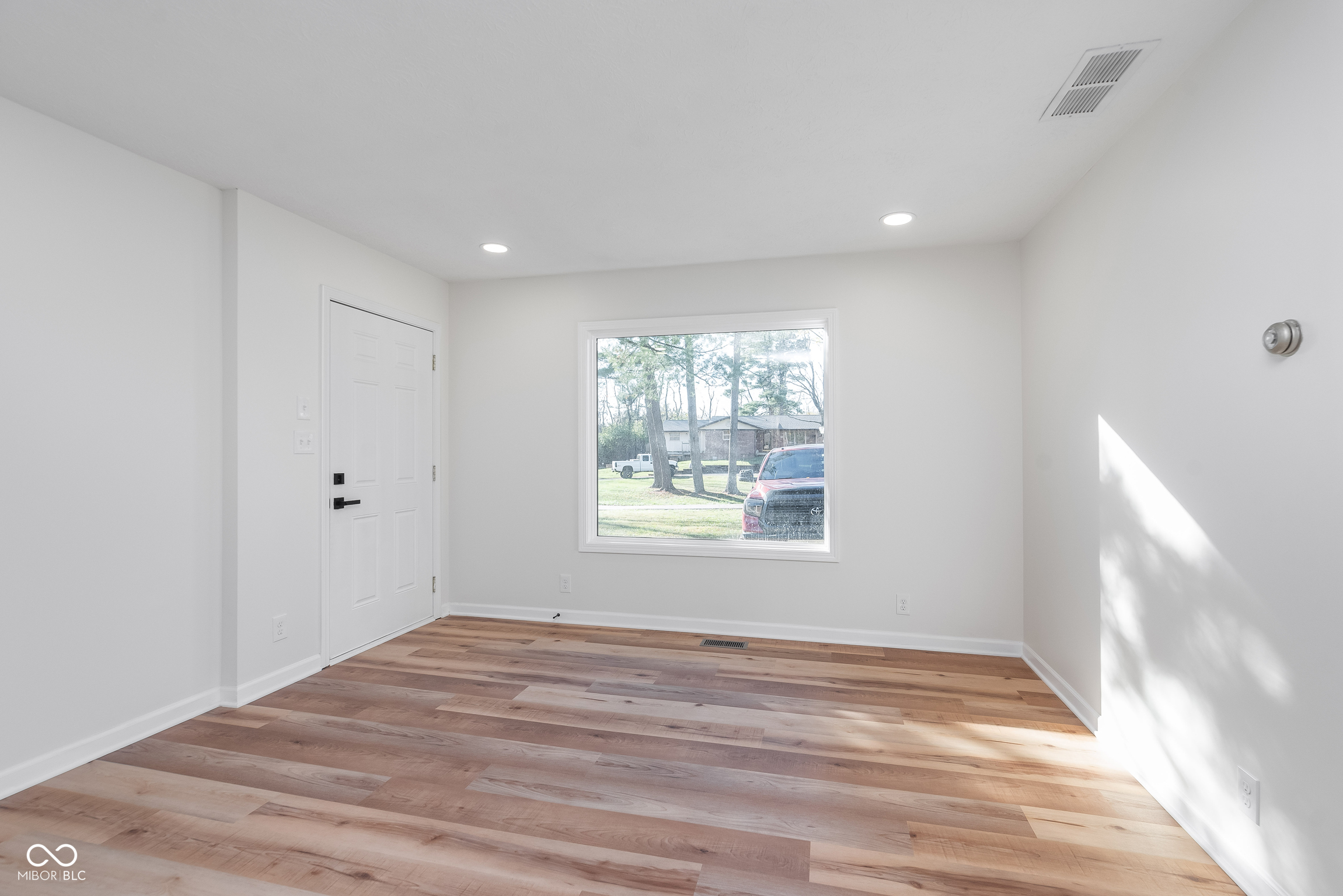 10875 Willowmere Drive