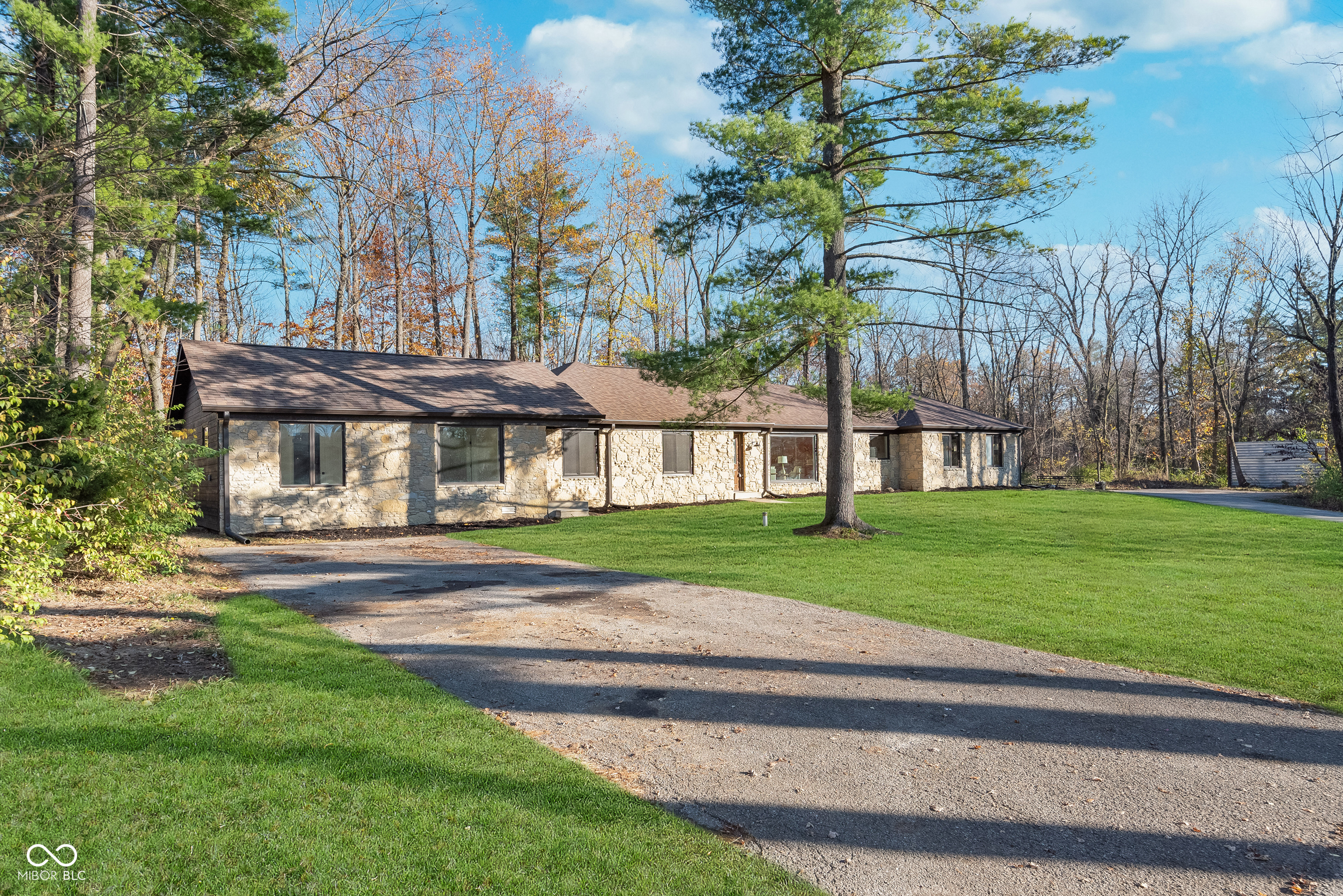 10875 Willowmere Drive