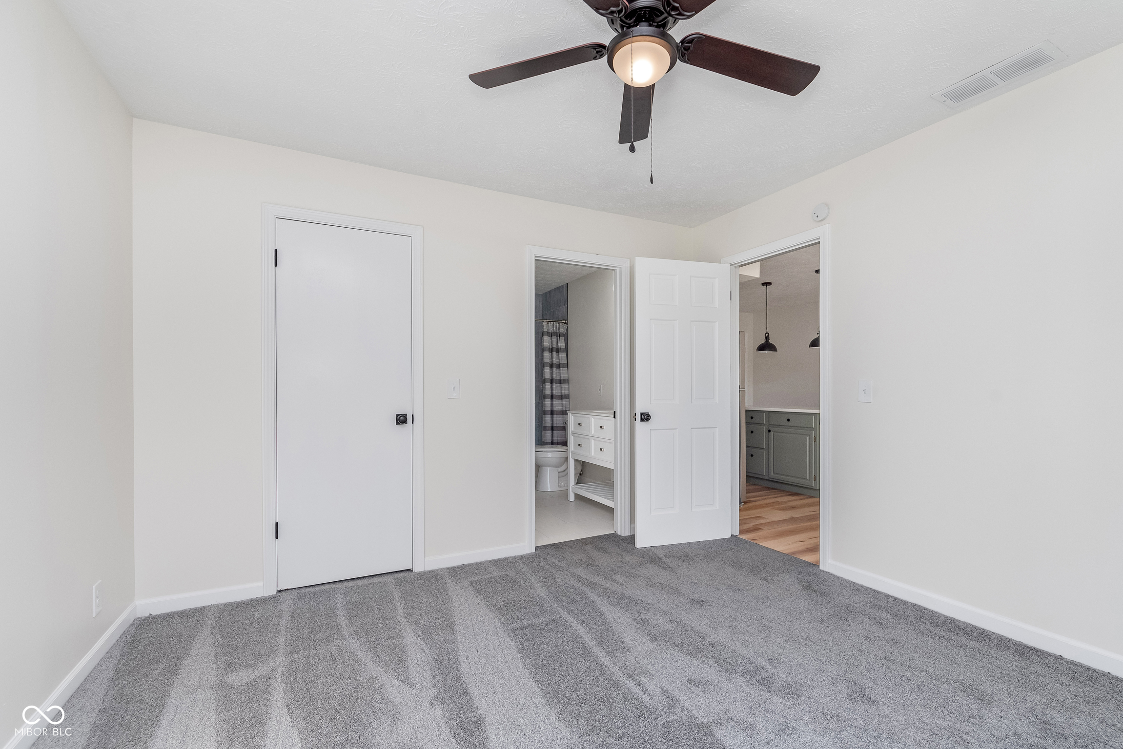 10875 Willowmere Drive