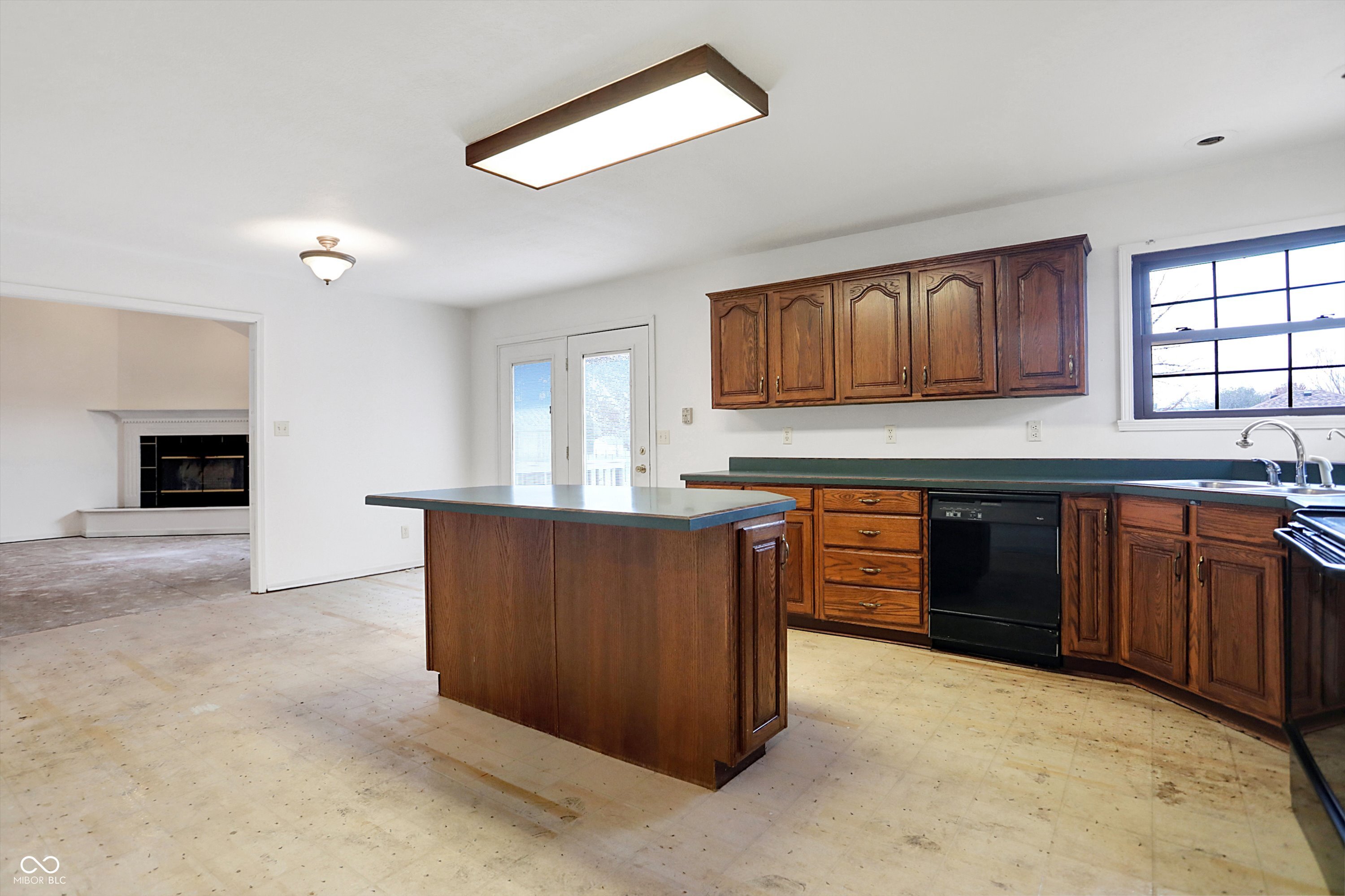 3733 N County Road 900 E