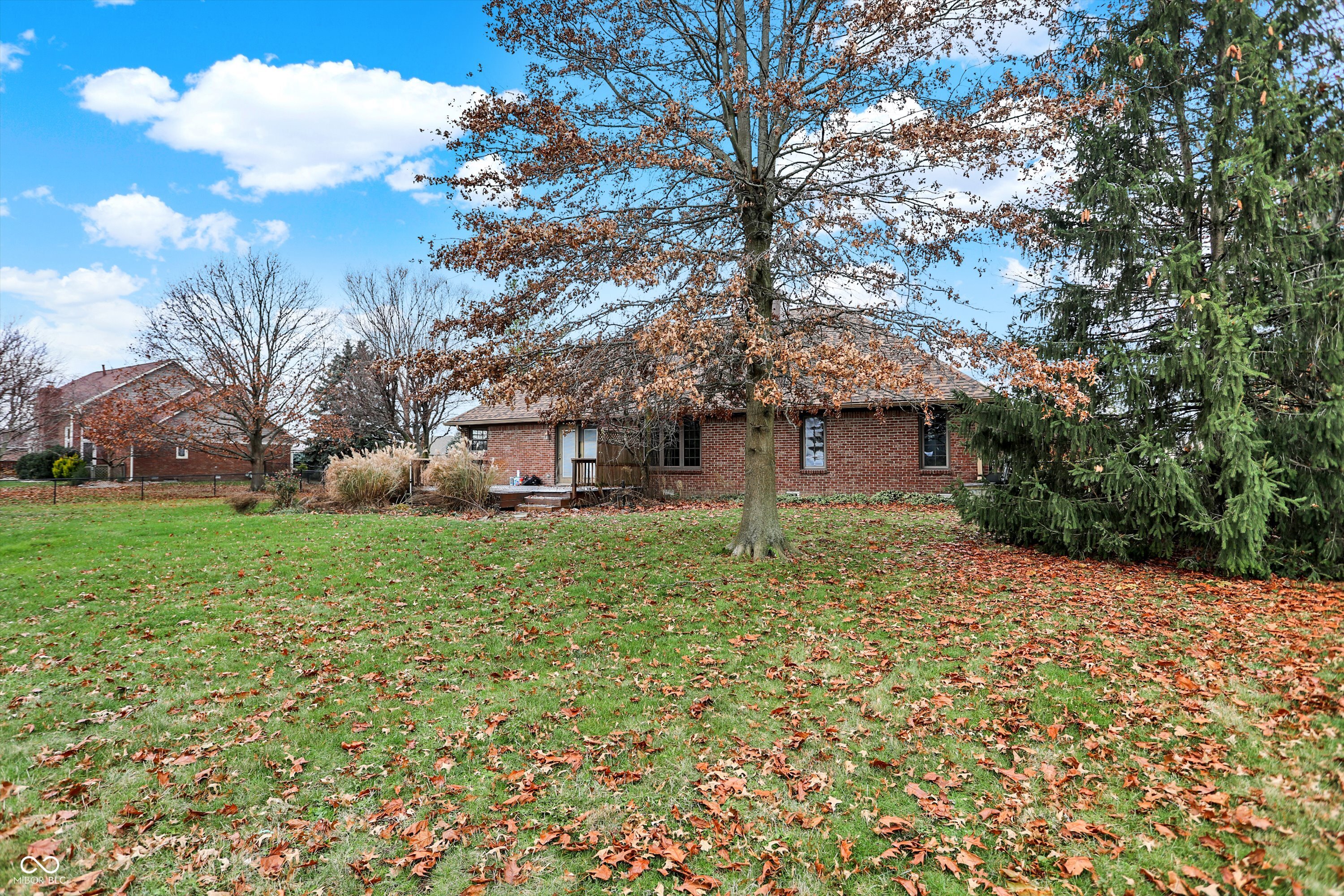 3733 N County Road 900 E