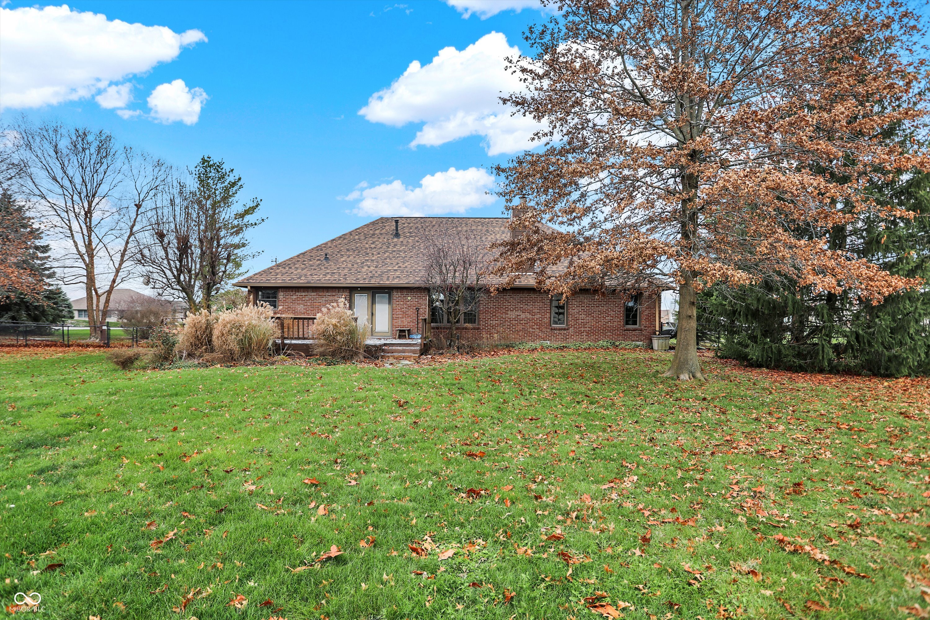 3733 N County Road 900 E