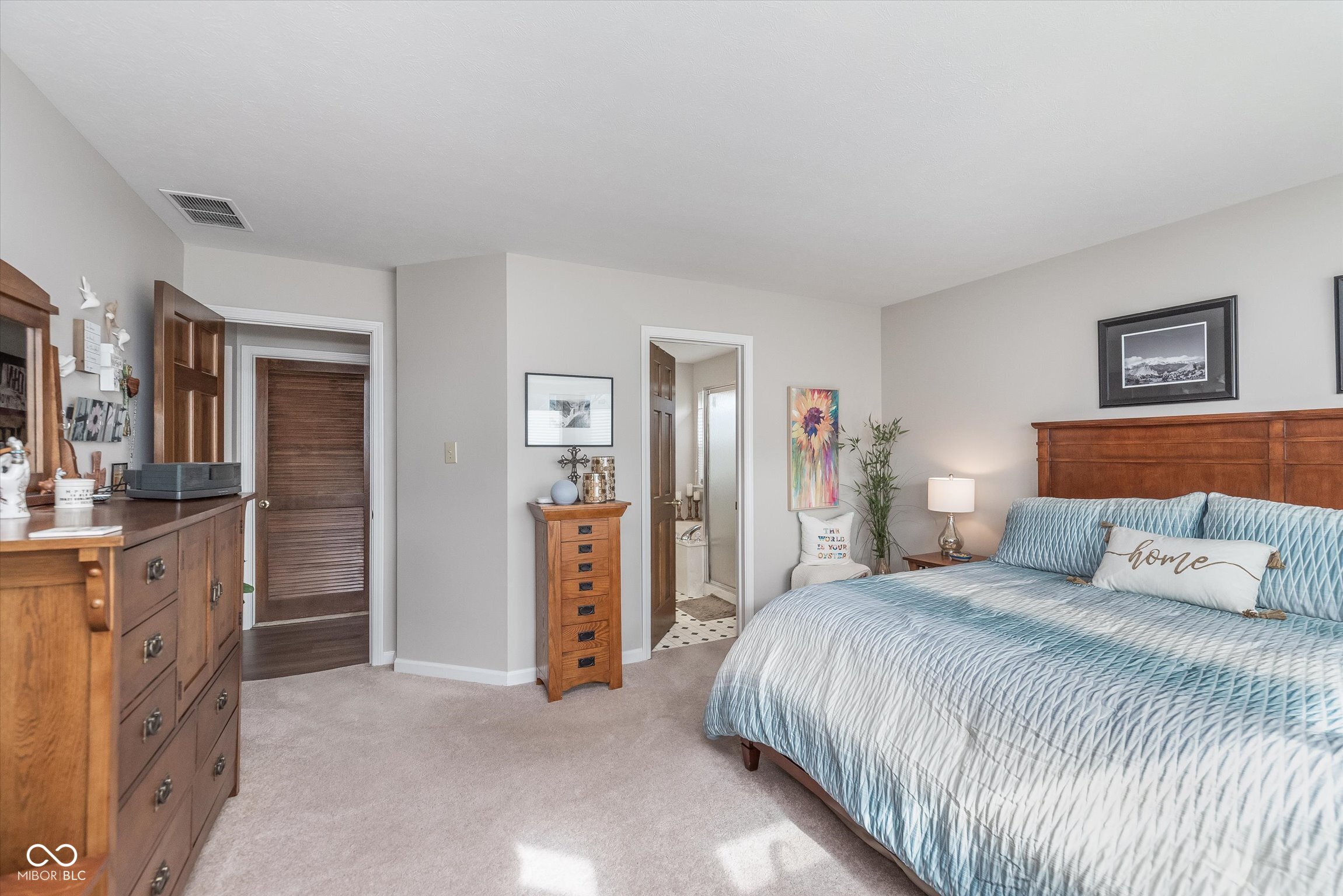 10518 Greenway Drive