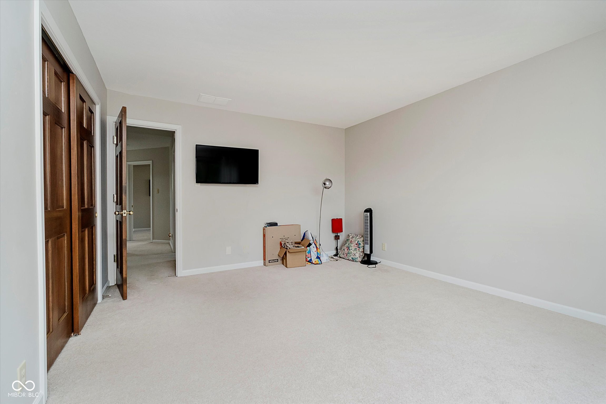 10518 Greenway Drive