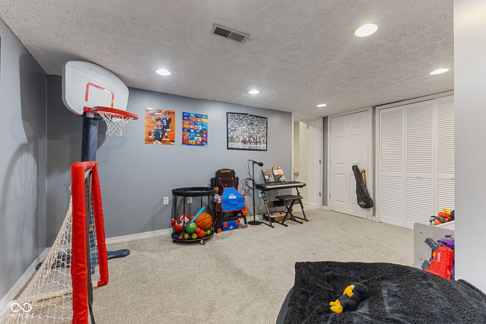 10988 Eaton Court