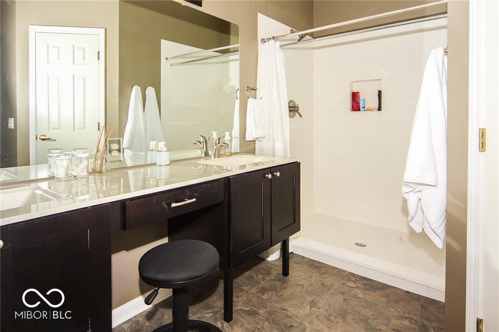20852 Waterscape Way
