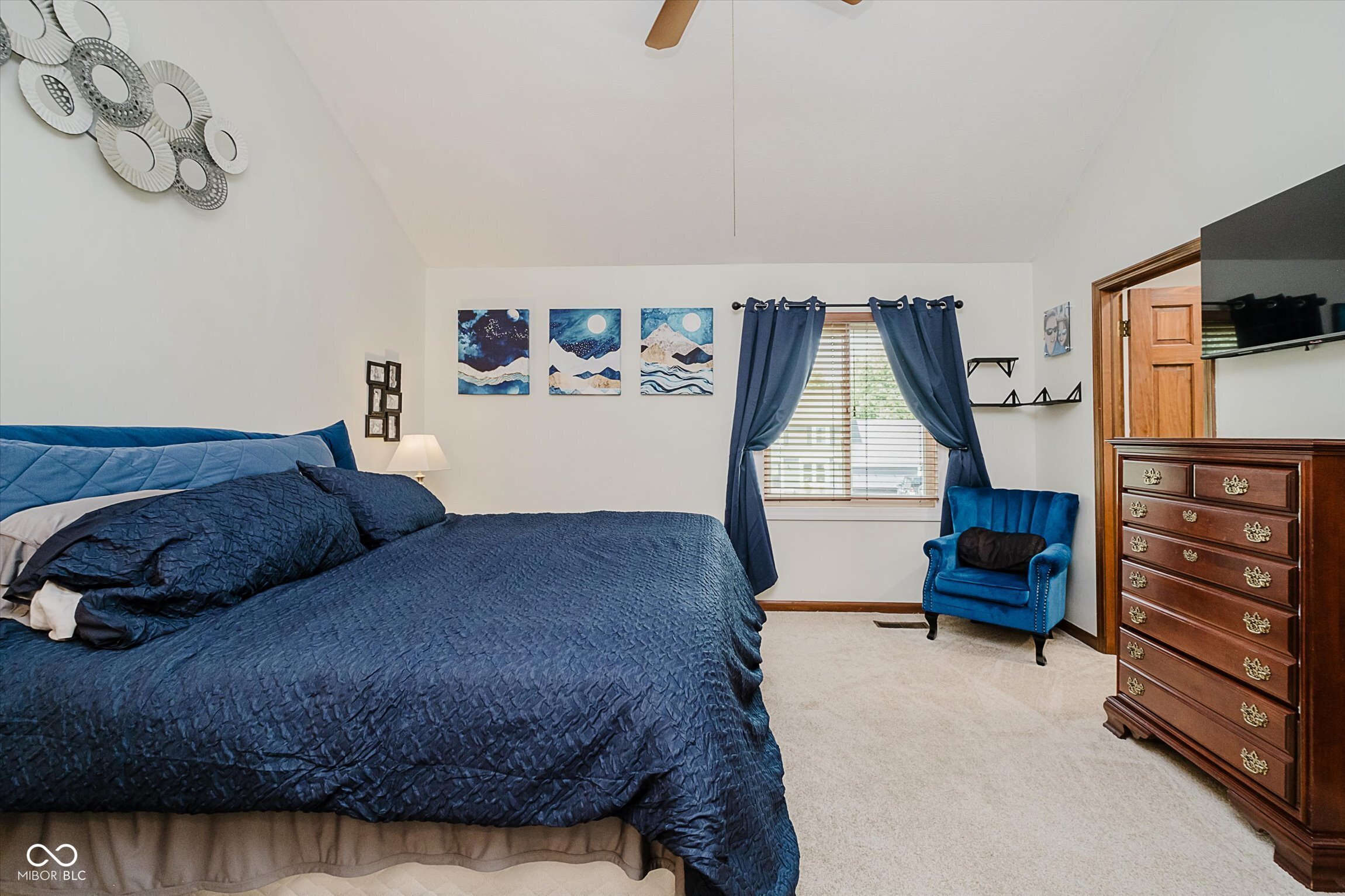 807 Winter Court