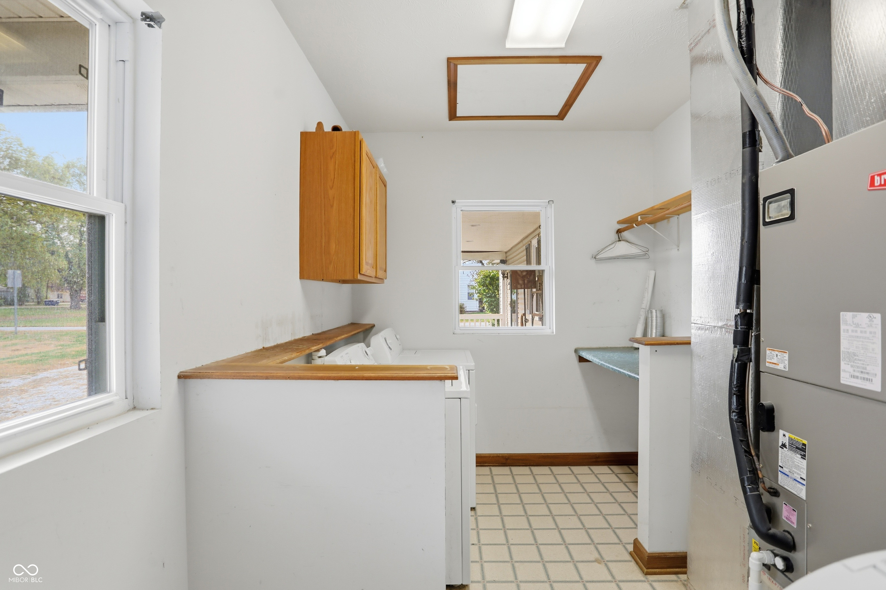 12674 Woodville Street