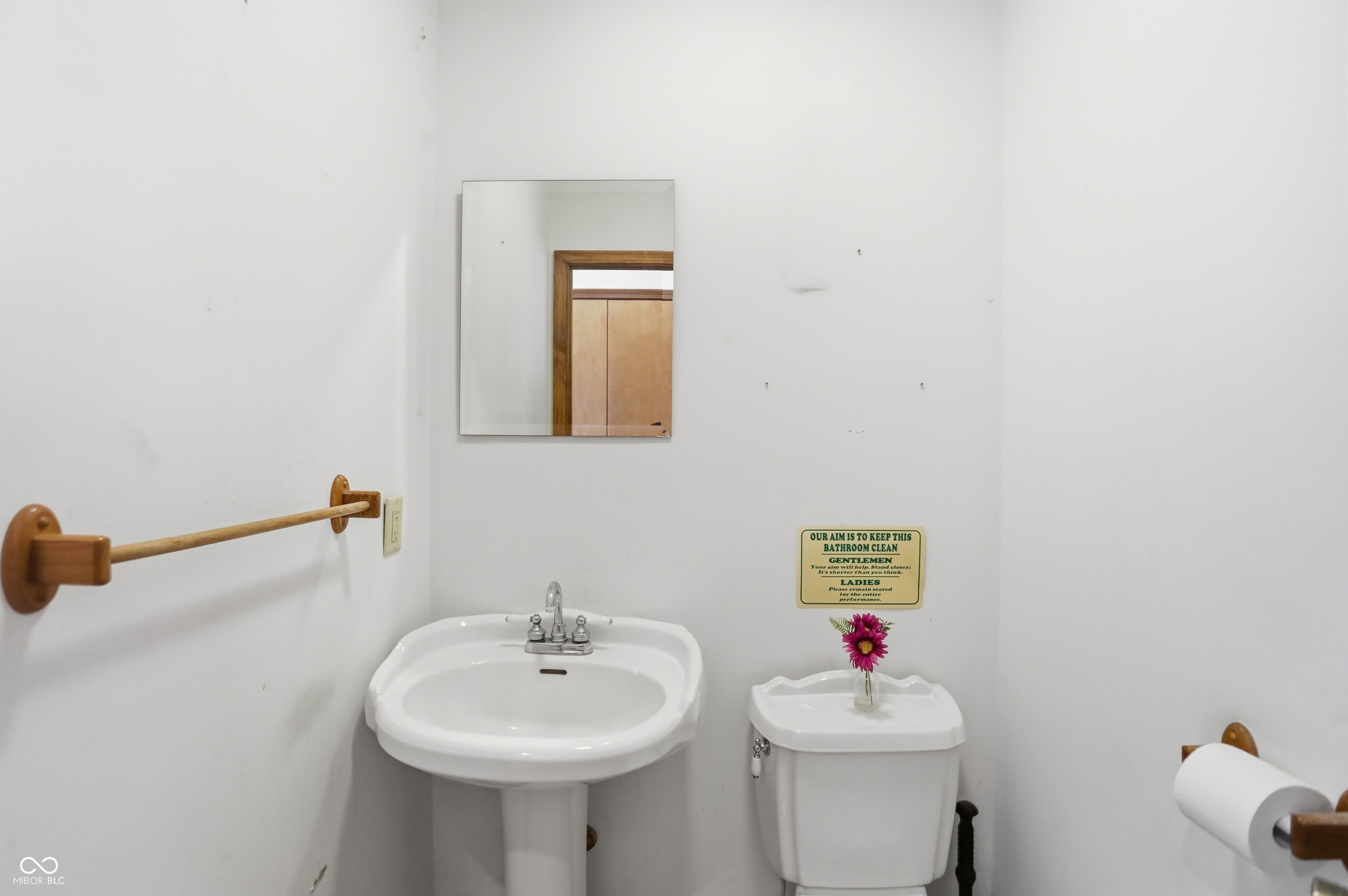 12674 Woodville Street