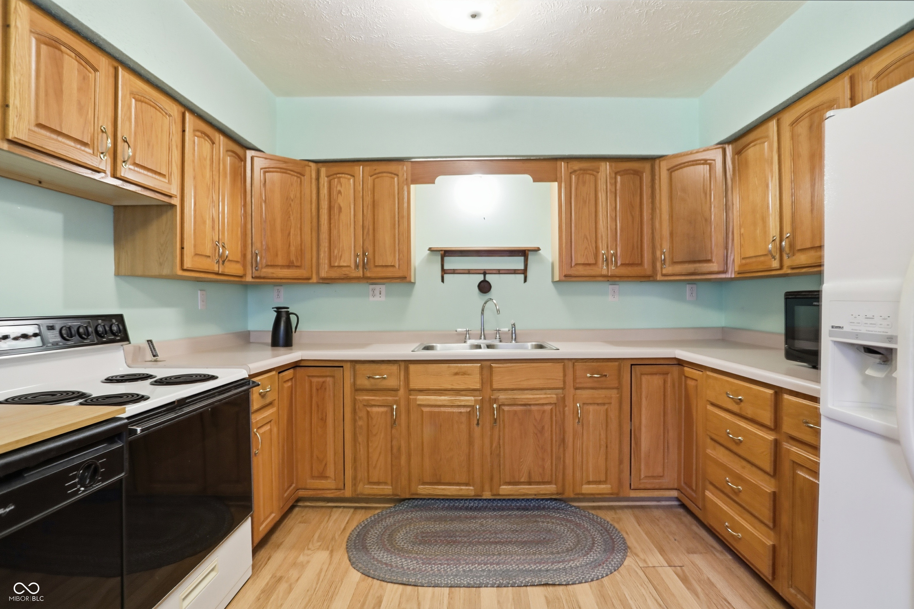 12674 Woodville Street