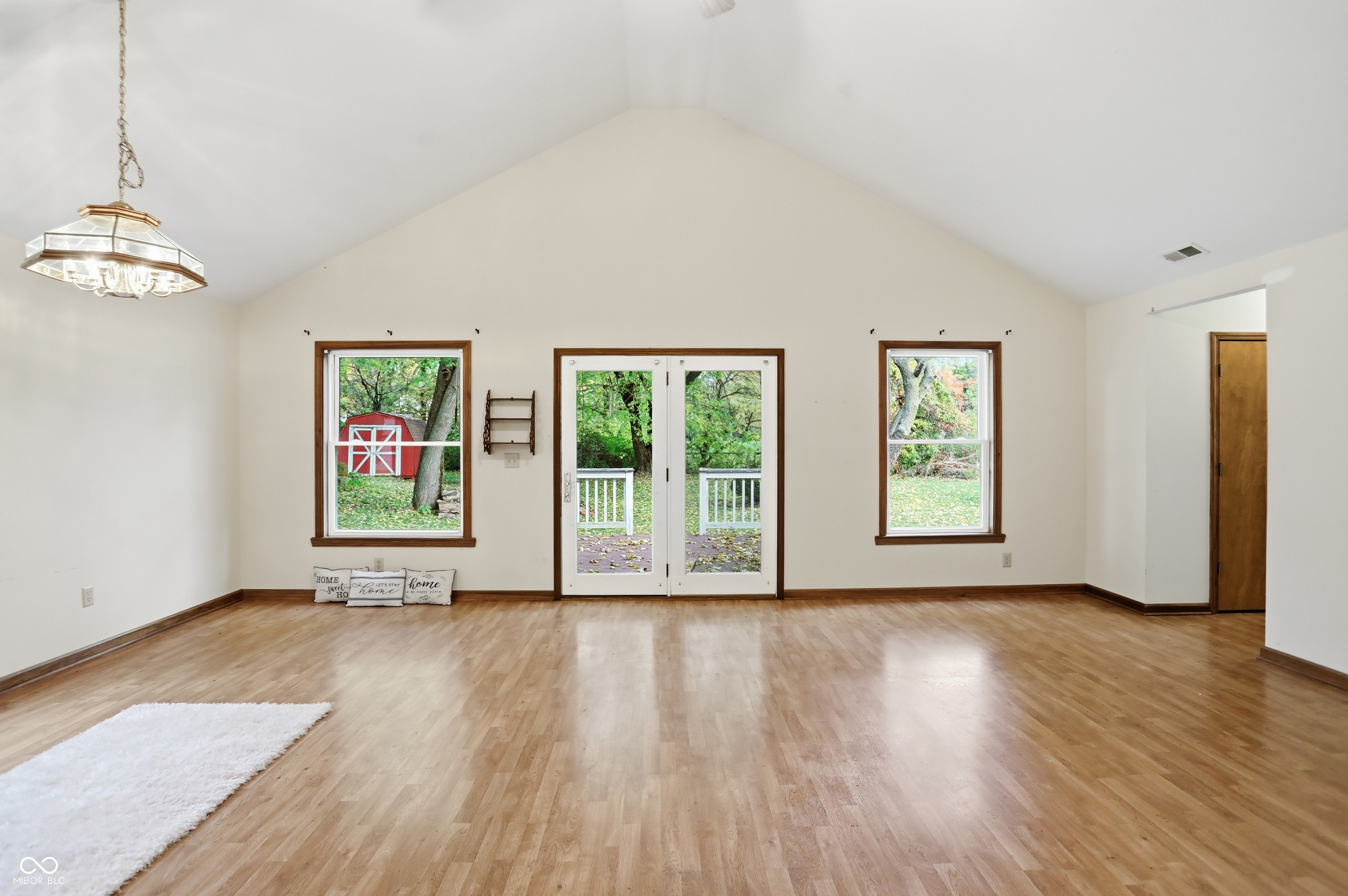 12674 Woodville Street