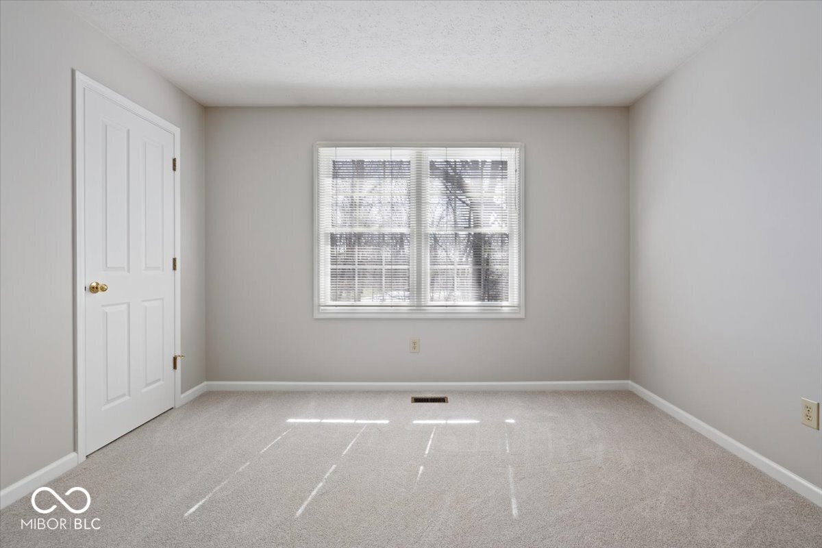 6525 Manchester Drive