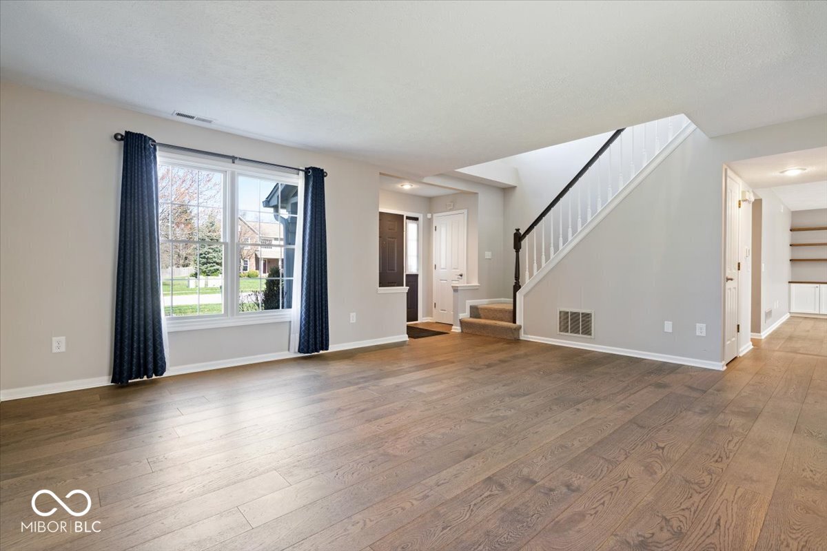 6525 Manchester Drive