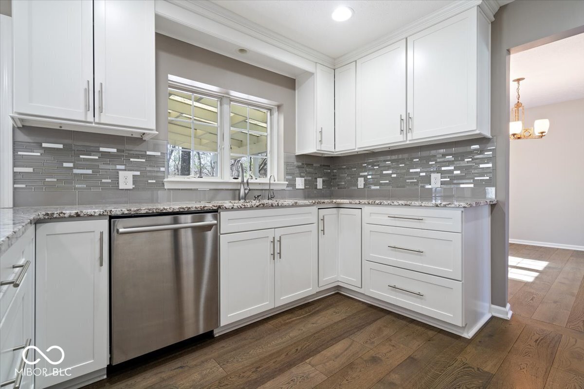 6525 Manchester Drive