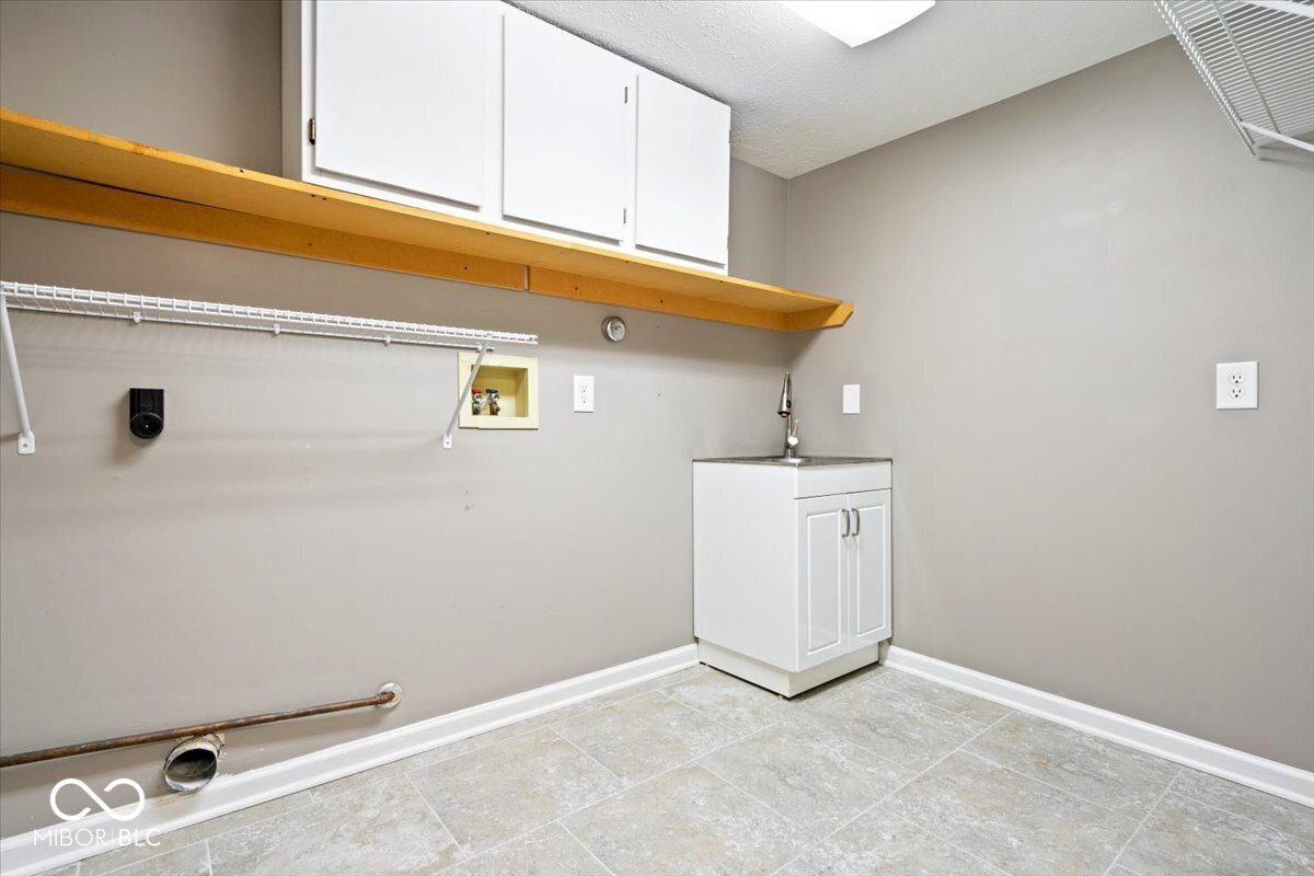 6525 Manchester Drive