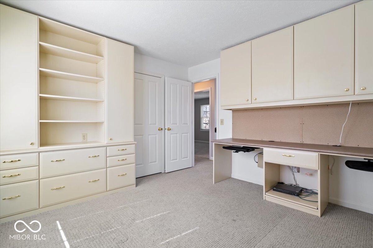 6525 Manchester Drive