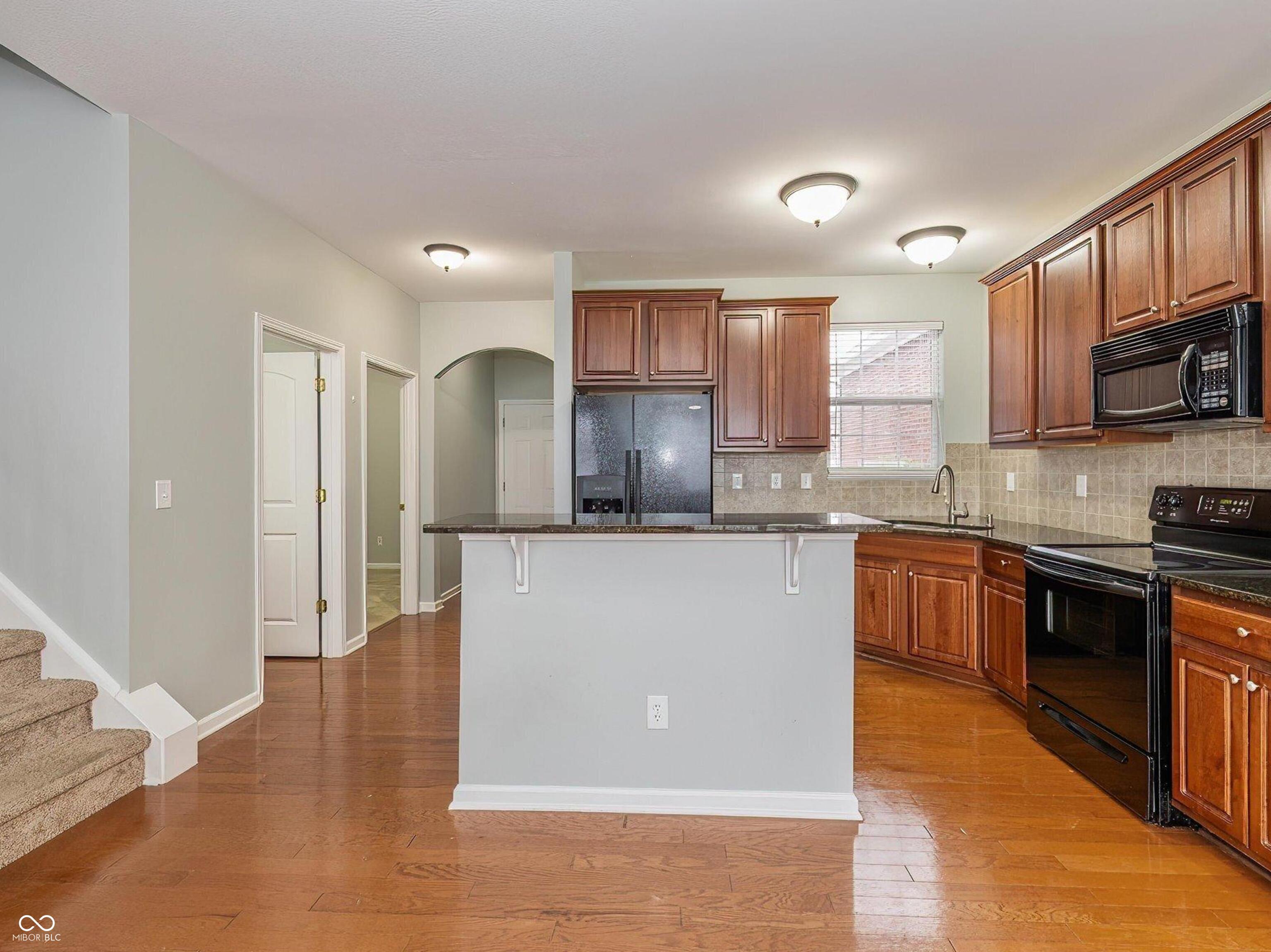 16317 Meadowlands Court