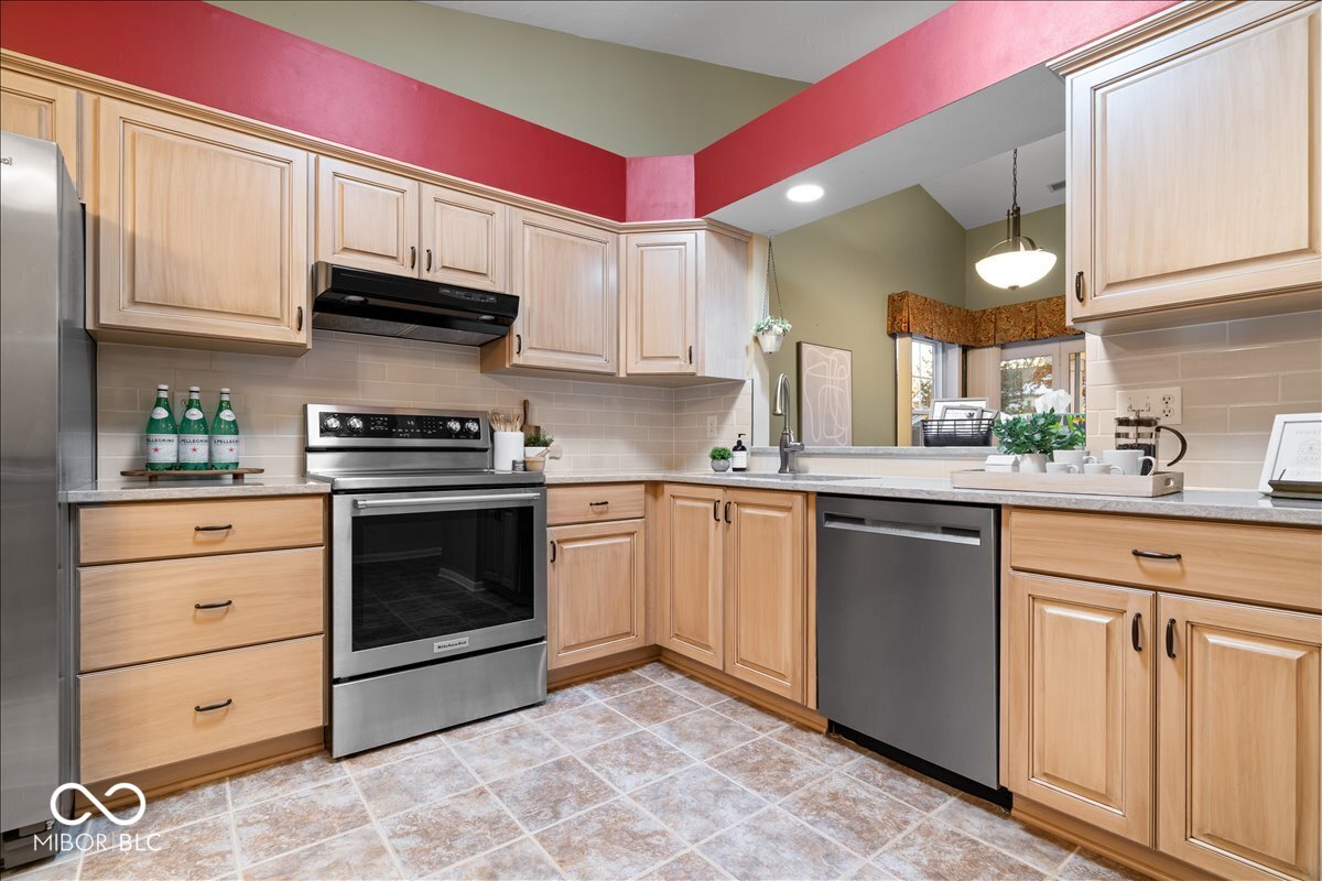 7256 Camberwood Drive