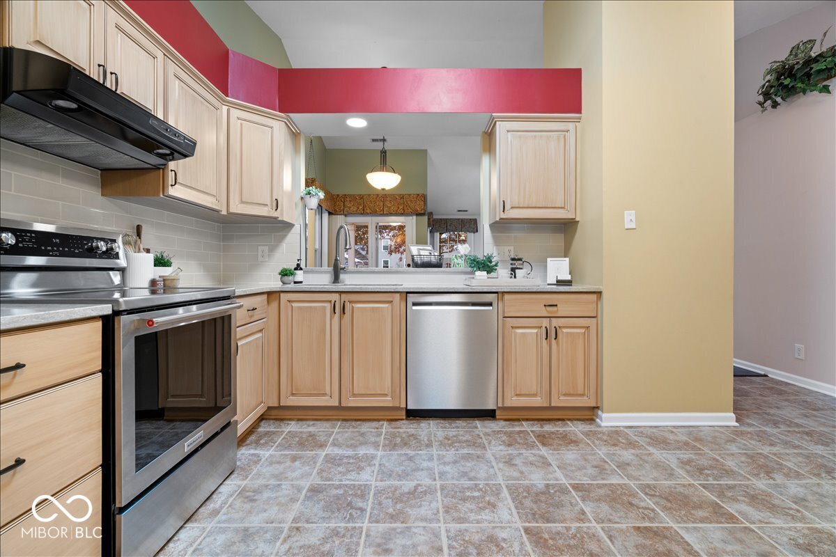 7256 Camberwood Drive